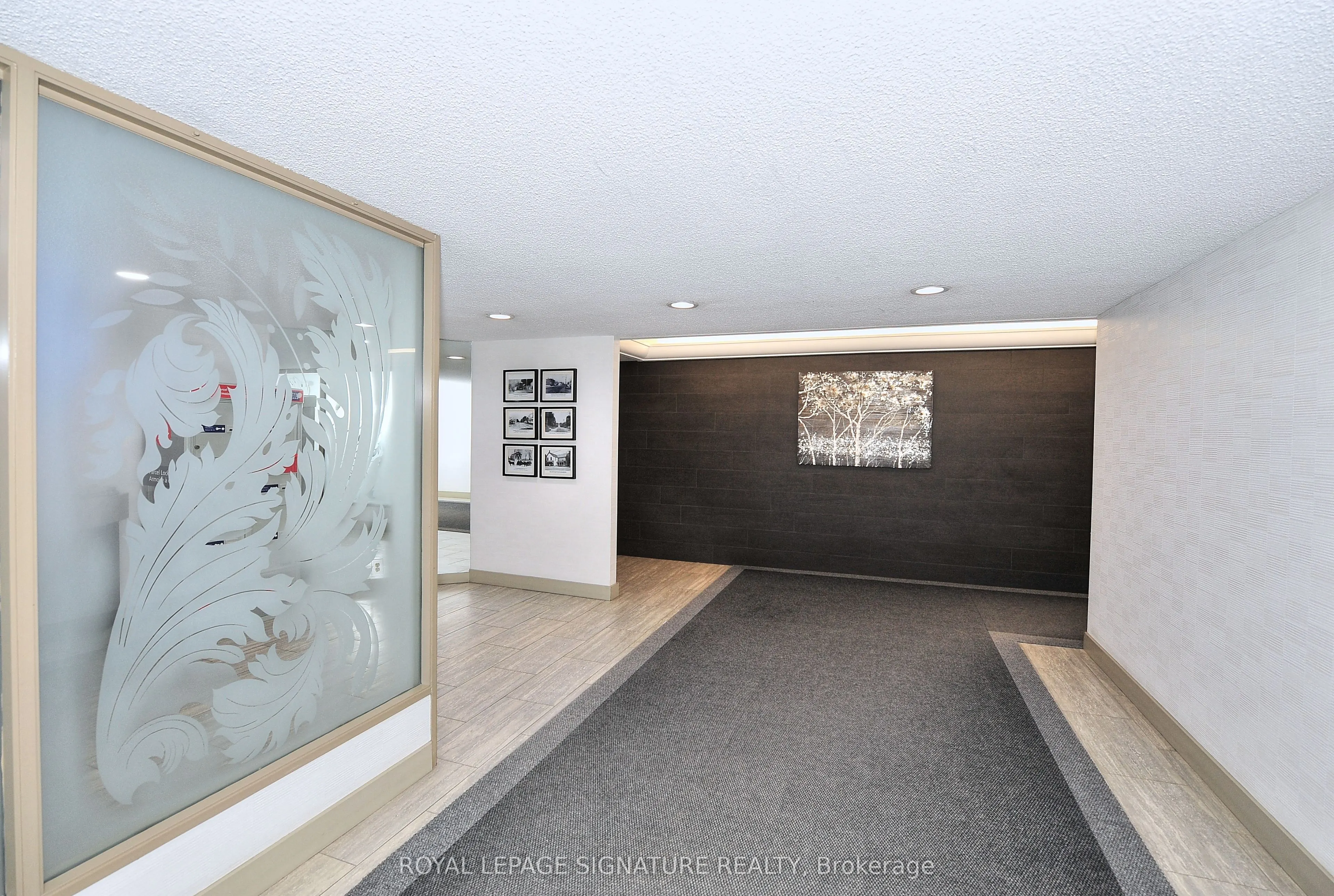 7811 Yonge Street, #1208