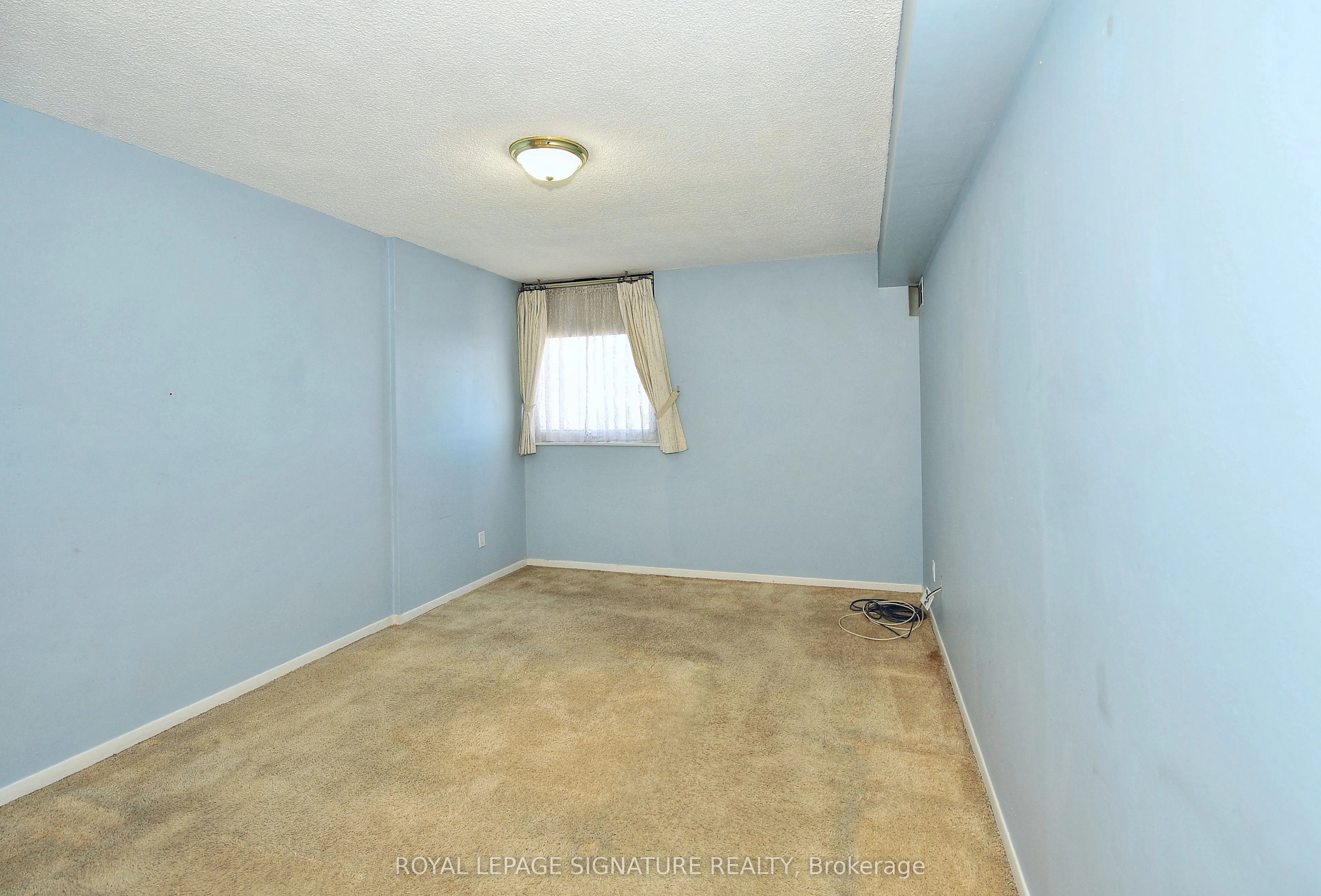 7811 Yonge Street, #1208