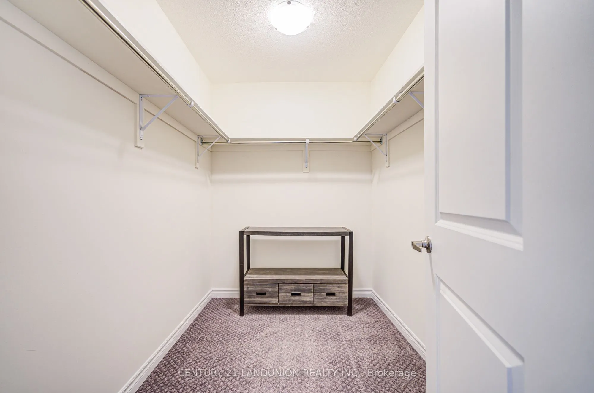 8 Bruce Welch Avenue