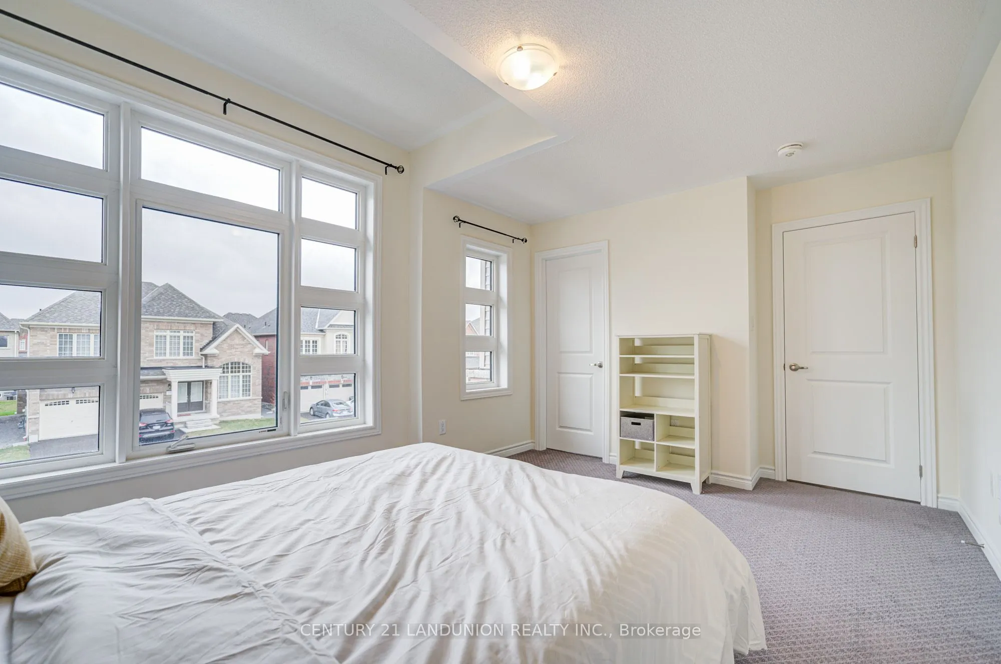 8 Bruce Welch Avenue