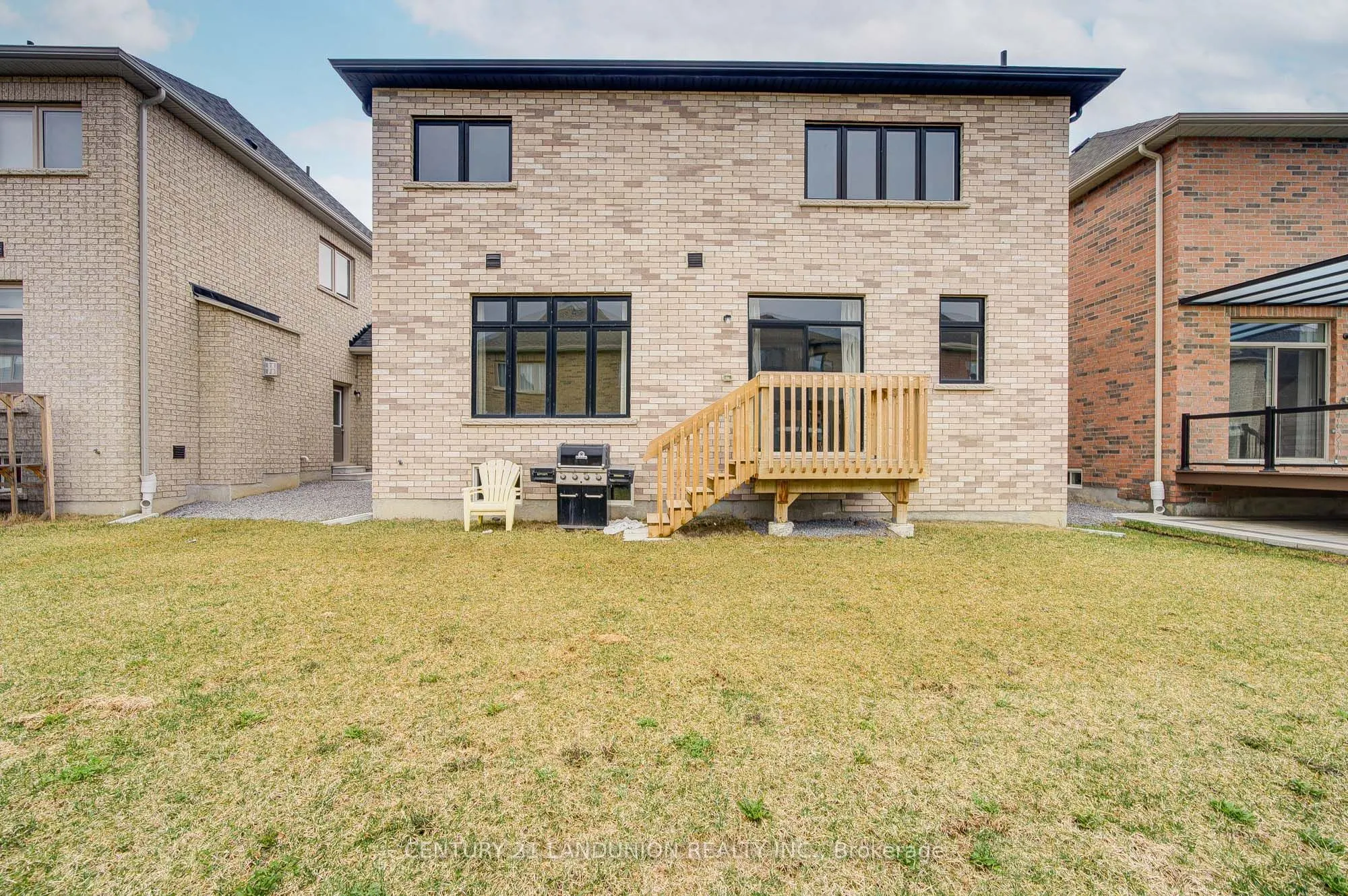 8 Bruce Welch Avenue