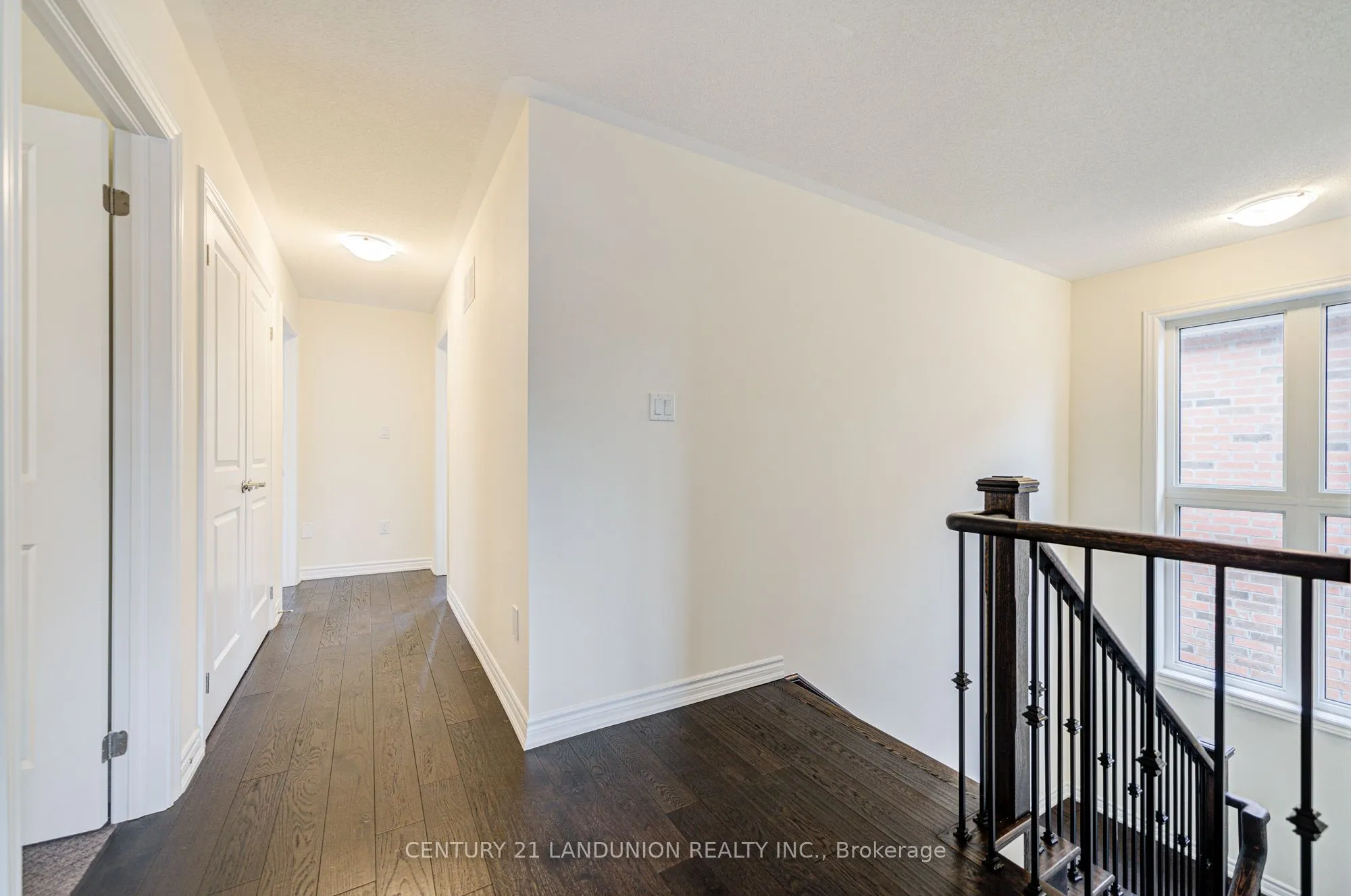 8 Bruce Welch Avenue