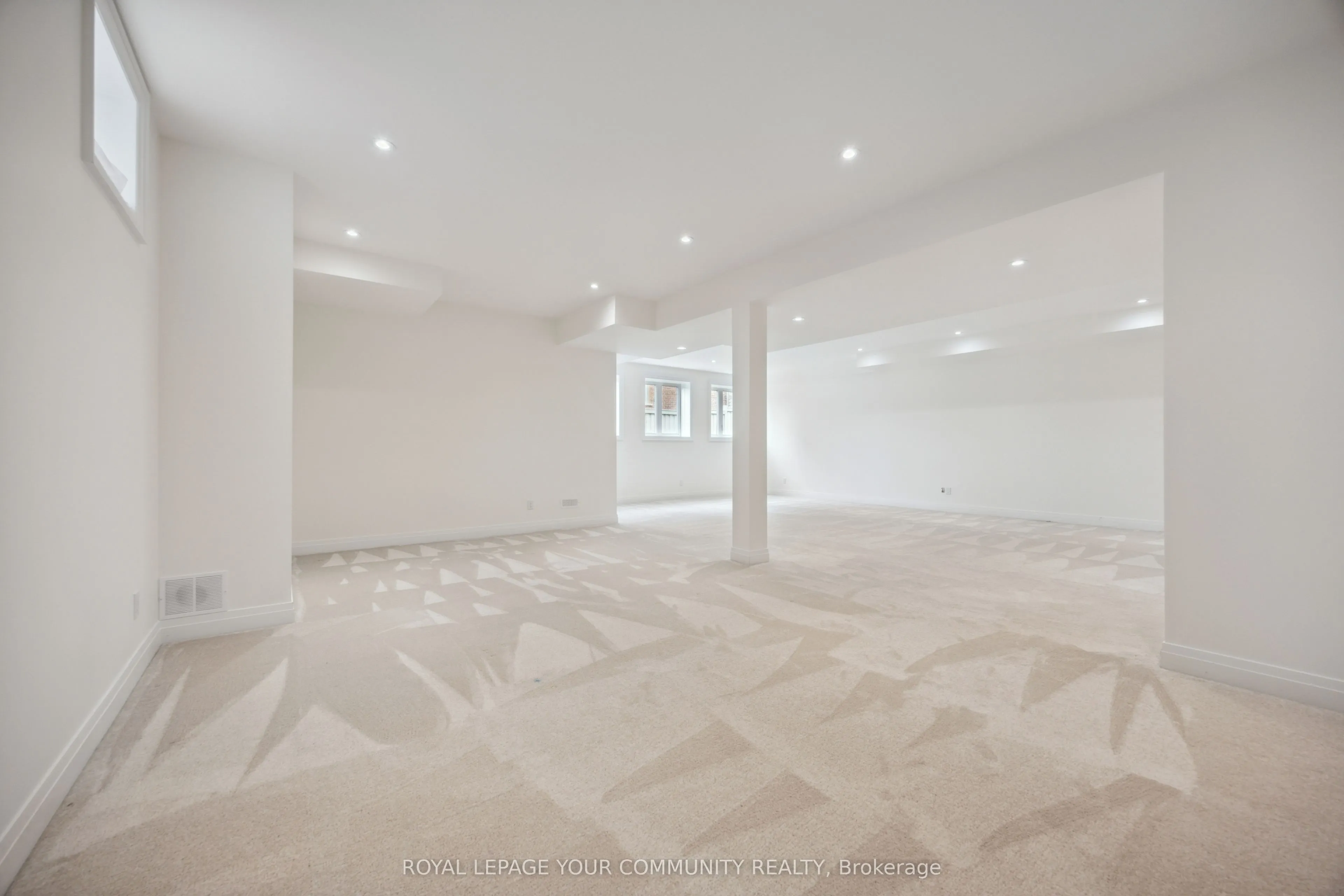 18 Casavant Court