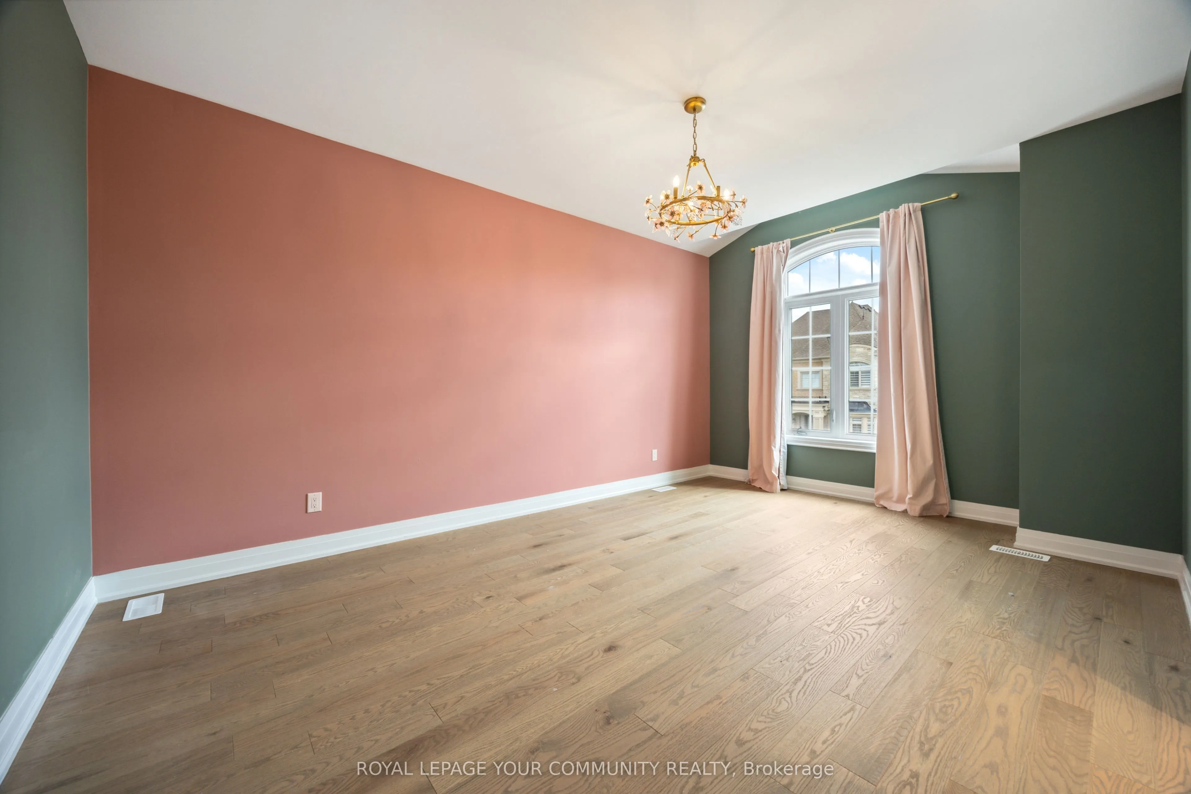 18 Casavant Court