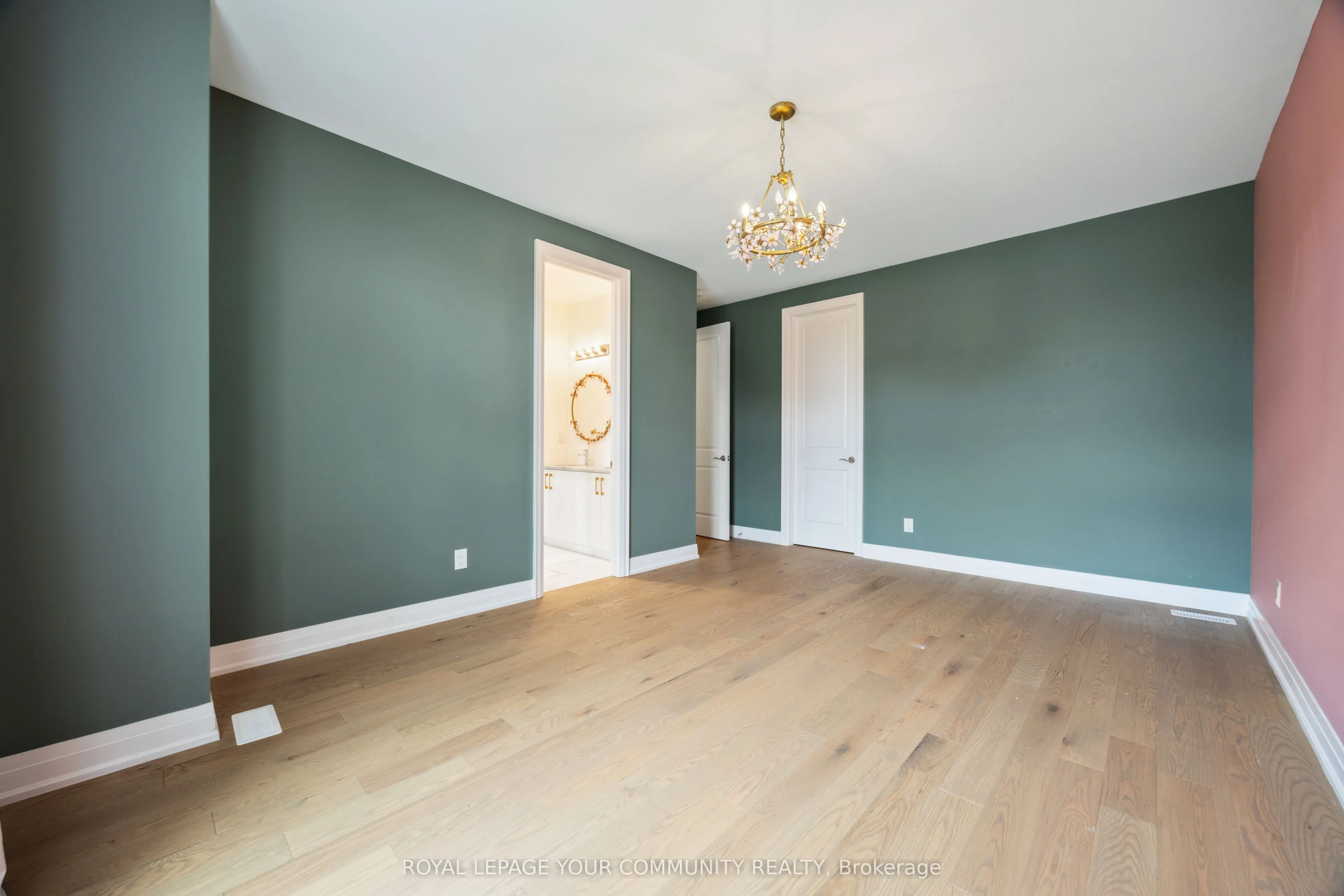 18 Casavant Court
