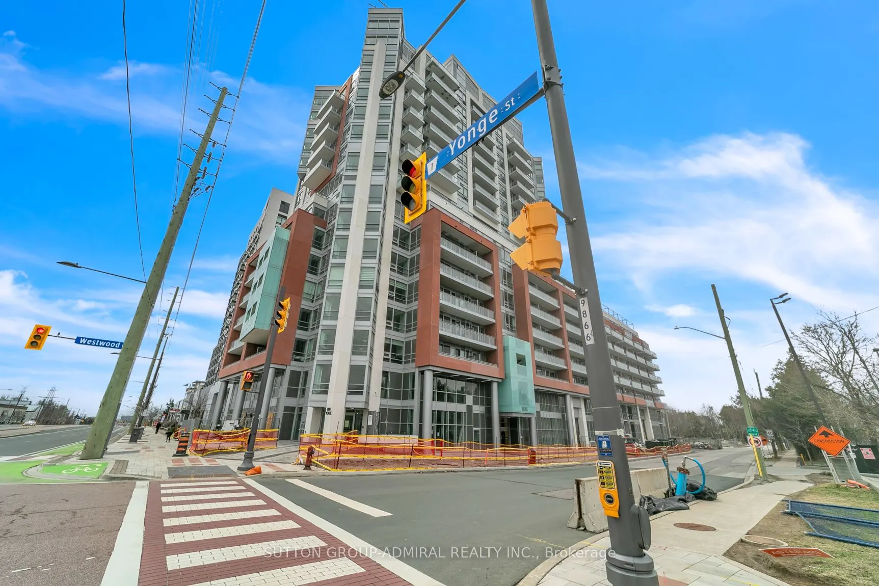 8888 Yonge Street #322