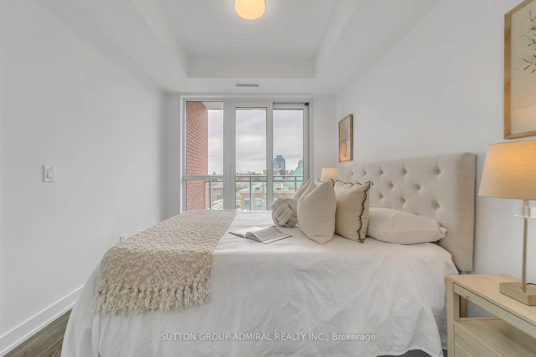 8888 Yonge Street #322