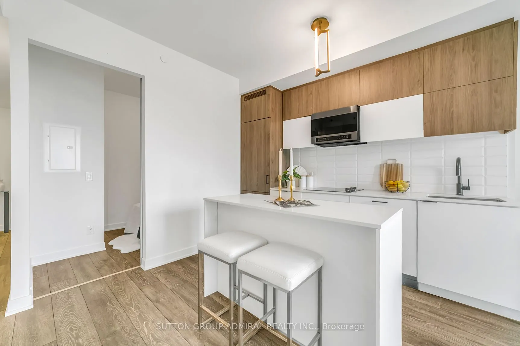 8888 Yonge Street #322