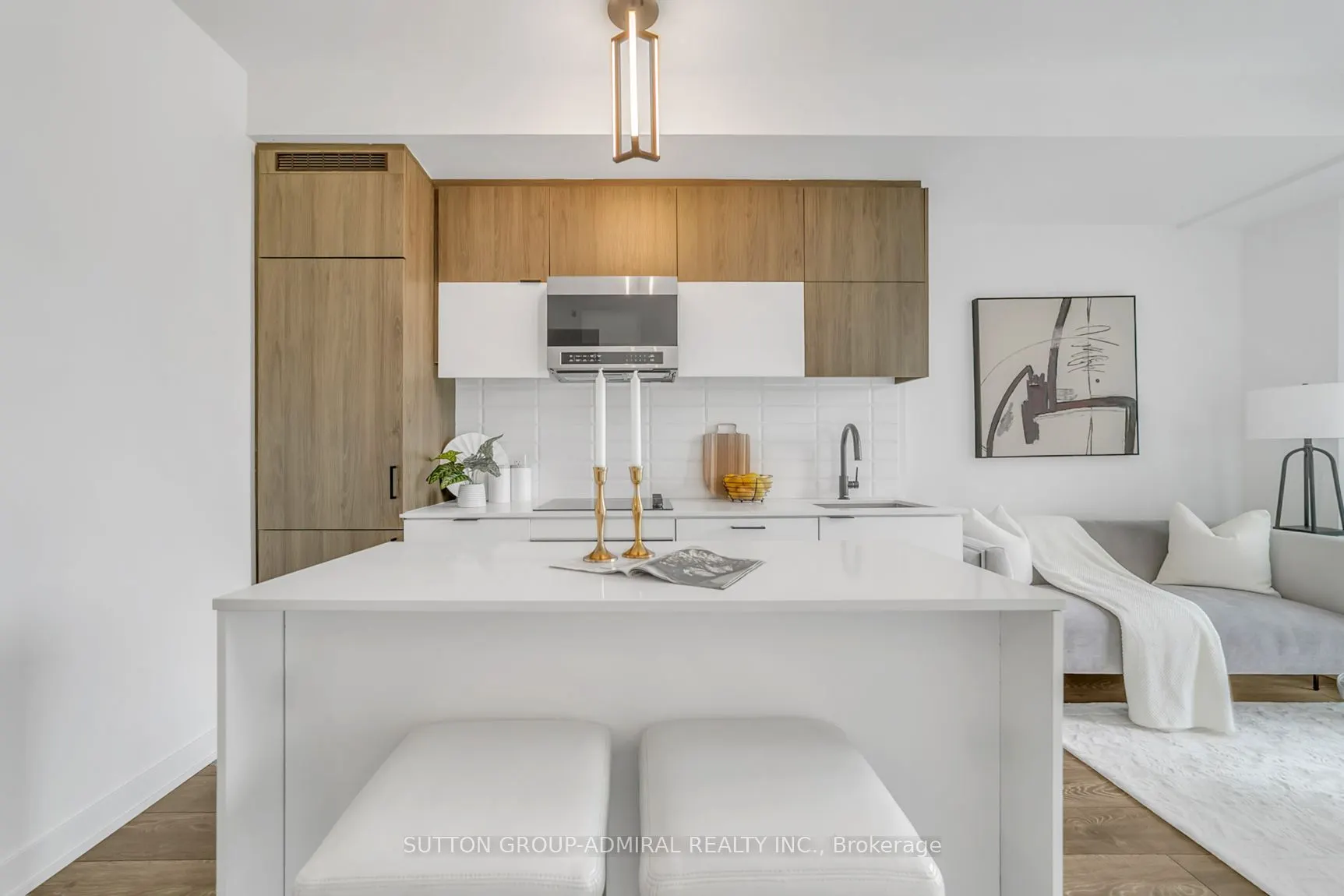 8888 Yonge Street #322