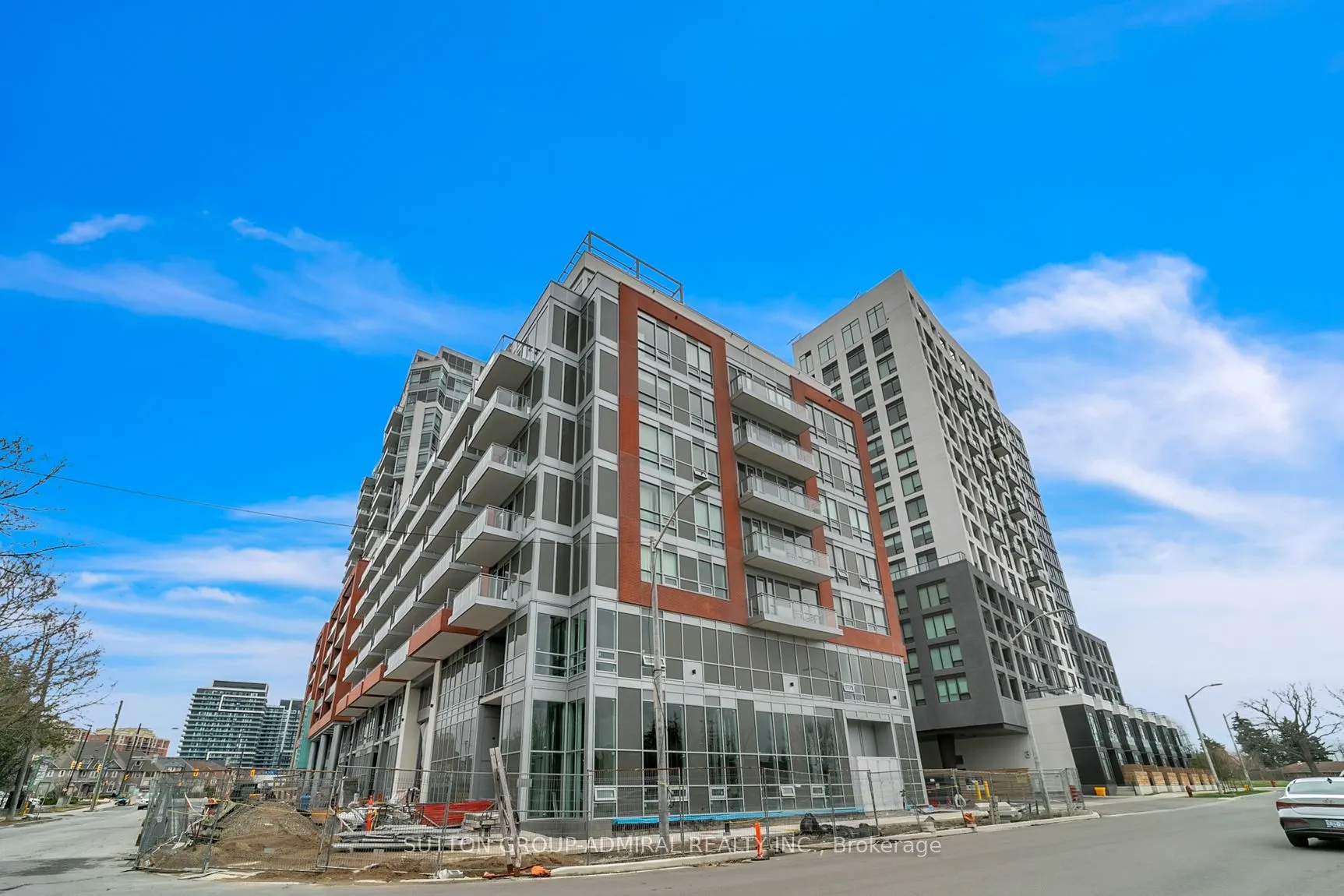 8888 Yonge Street #322