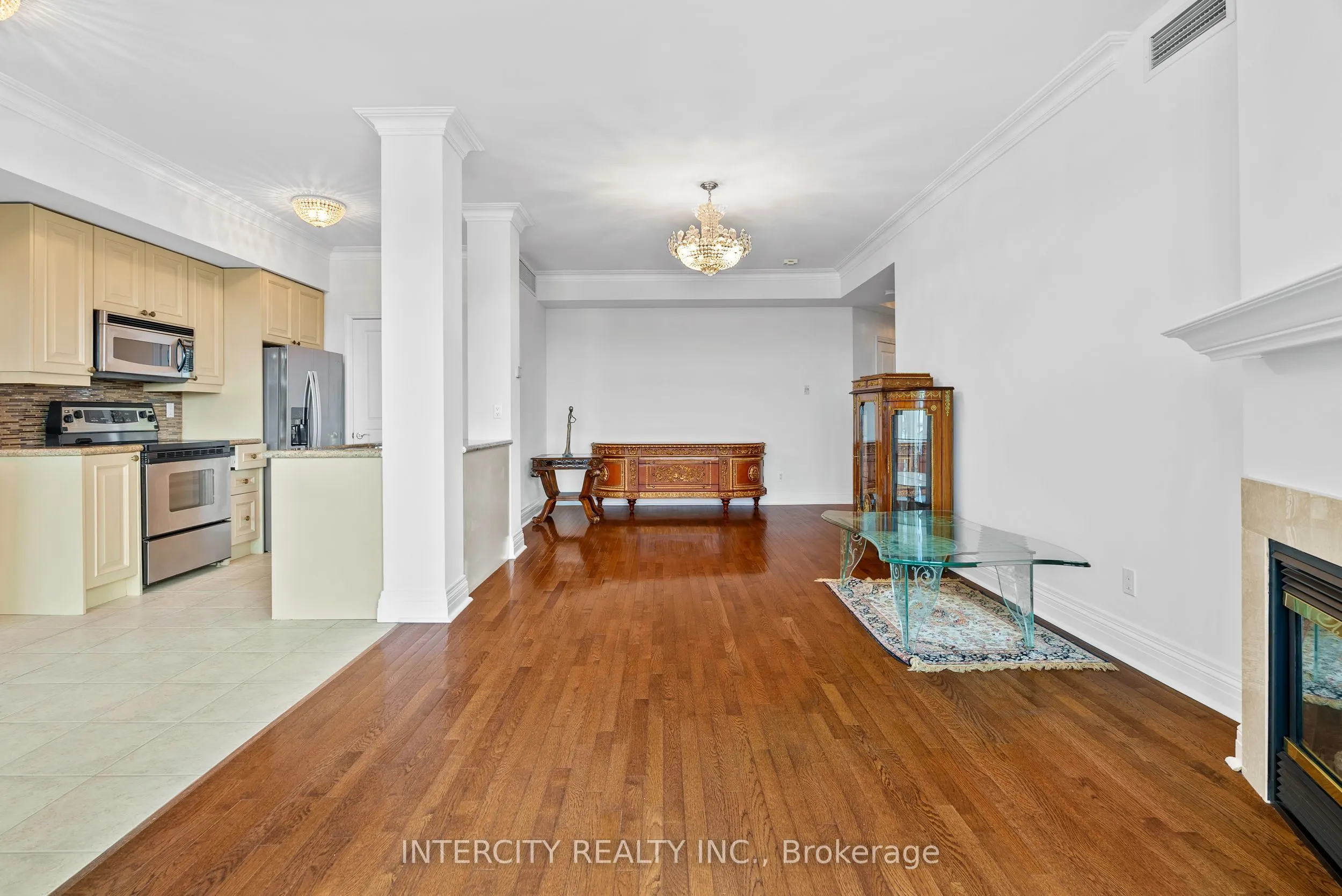 1 Cordoba Drive, #607