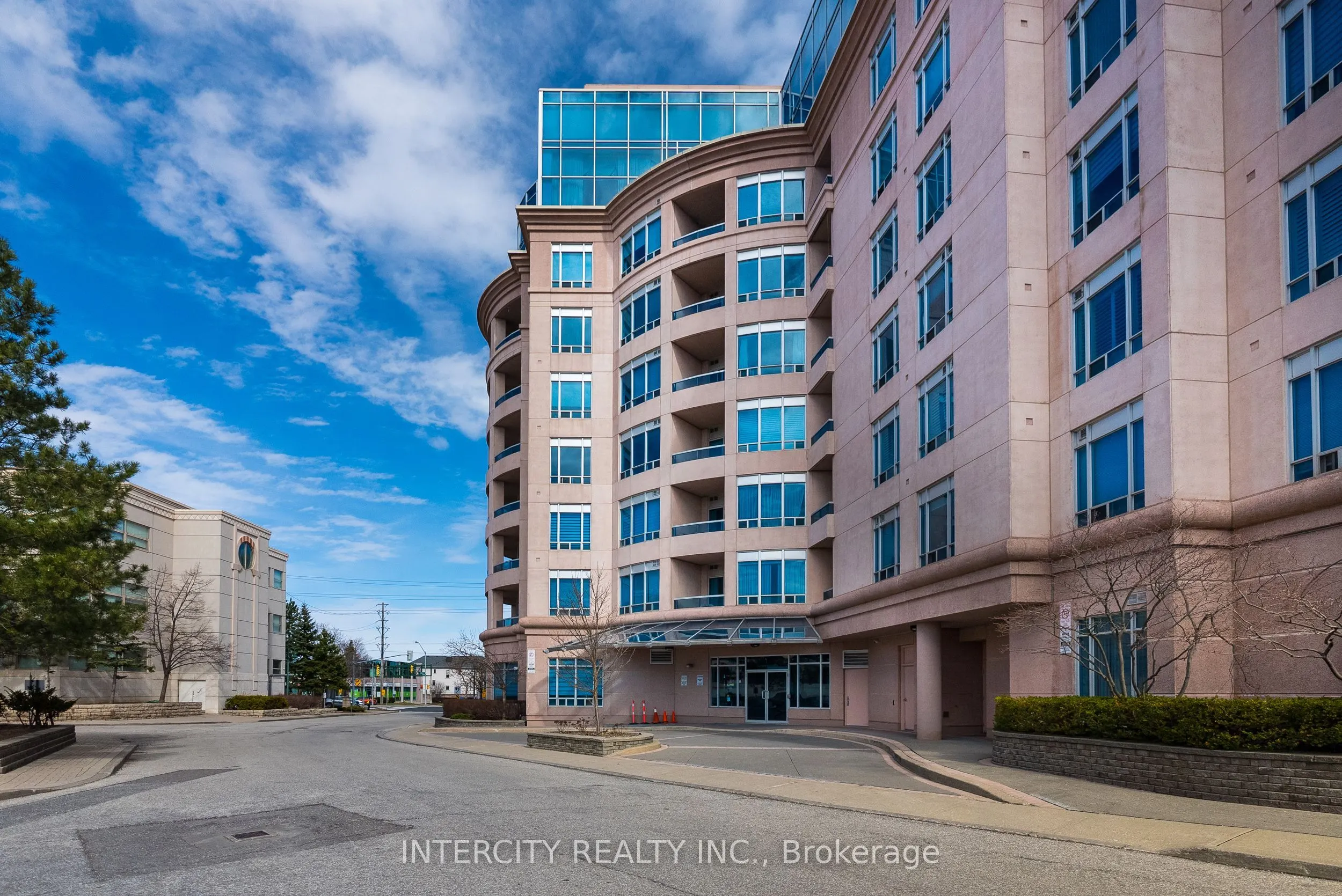 1 Cordoba Drive, #607