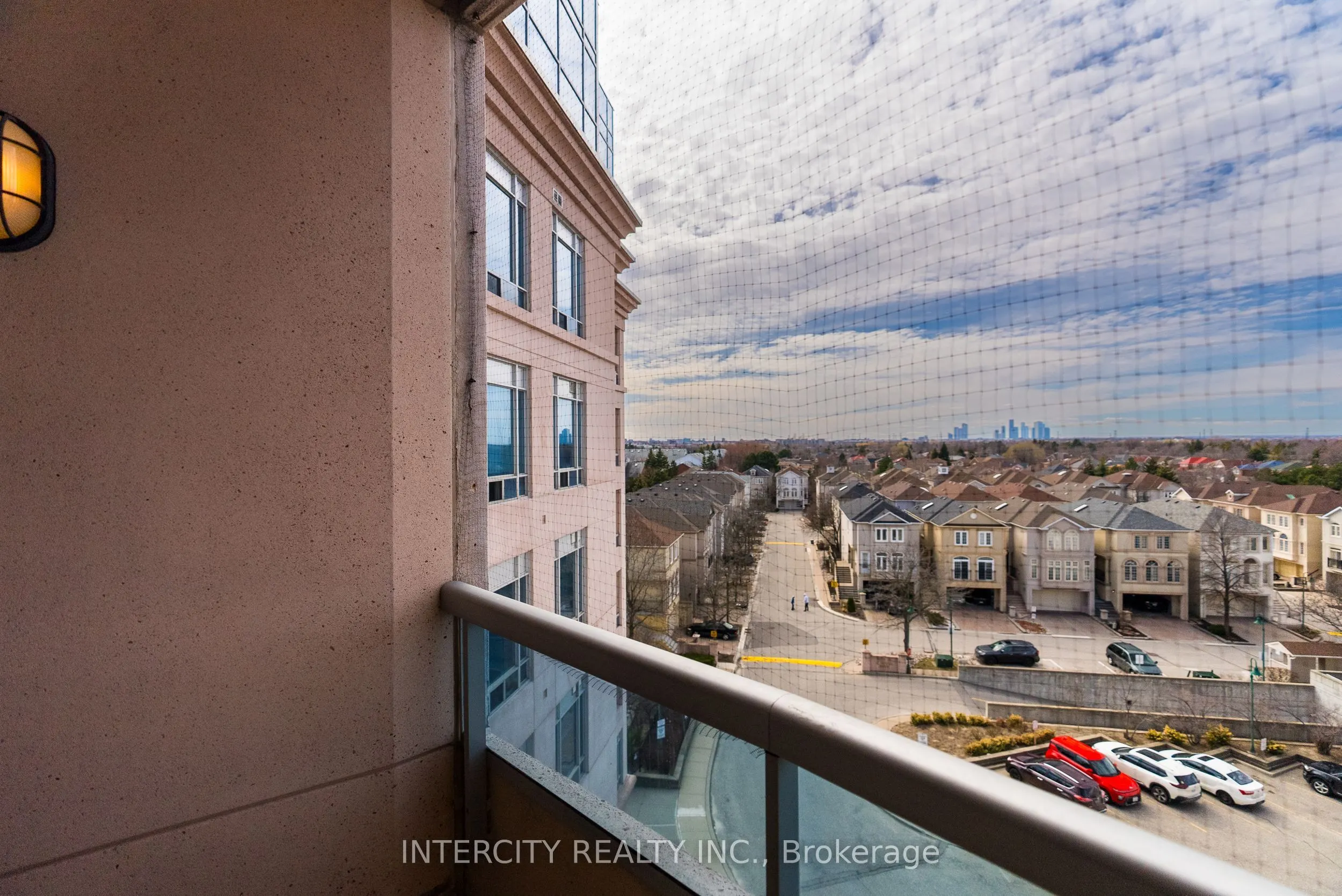 1 Cordoba Drive, #607