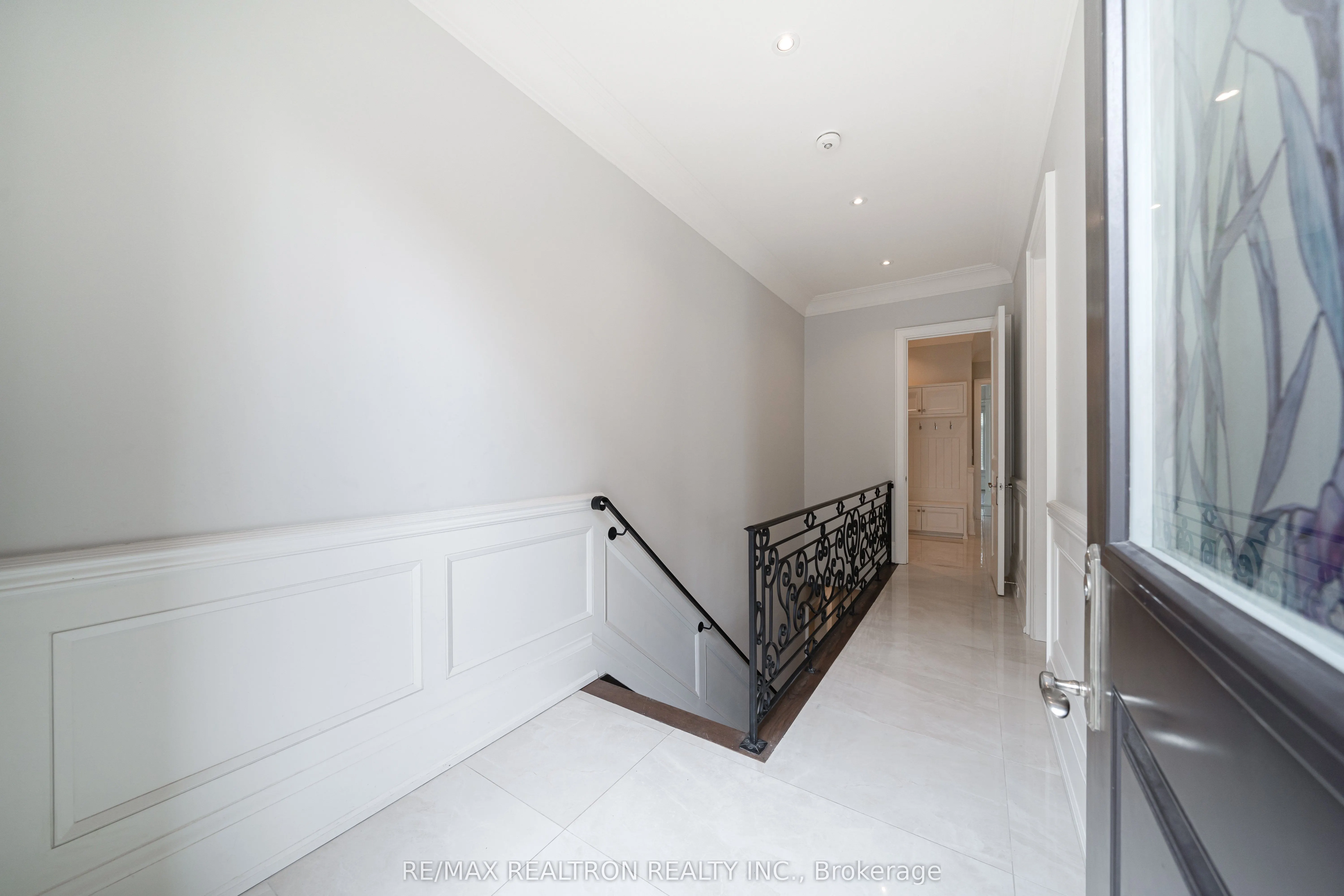 9 Thornbank Road