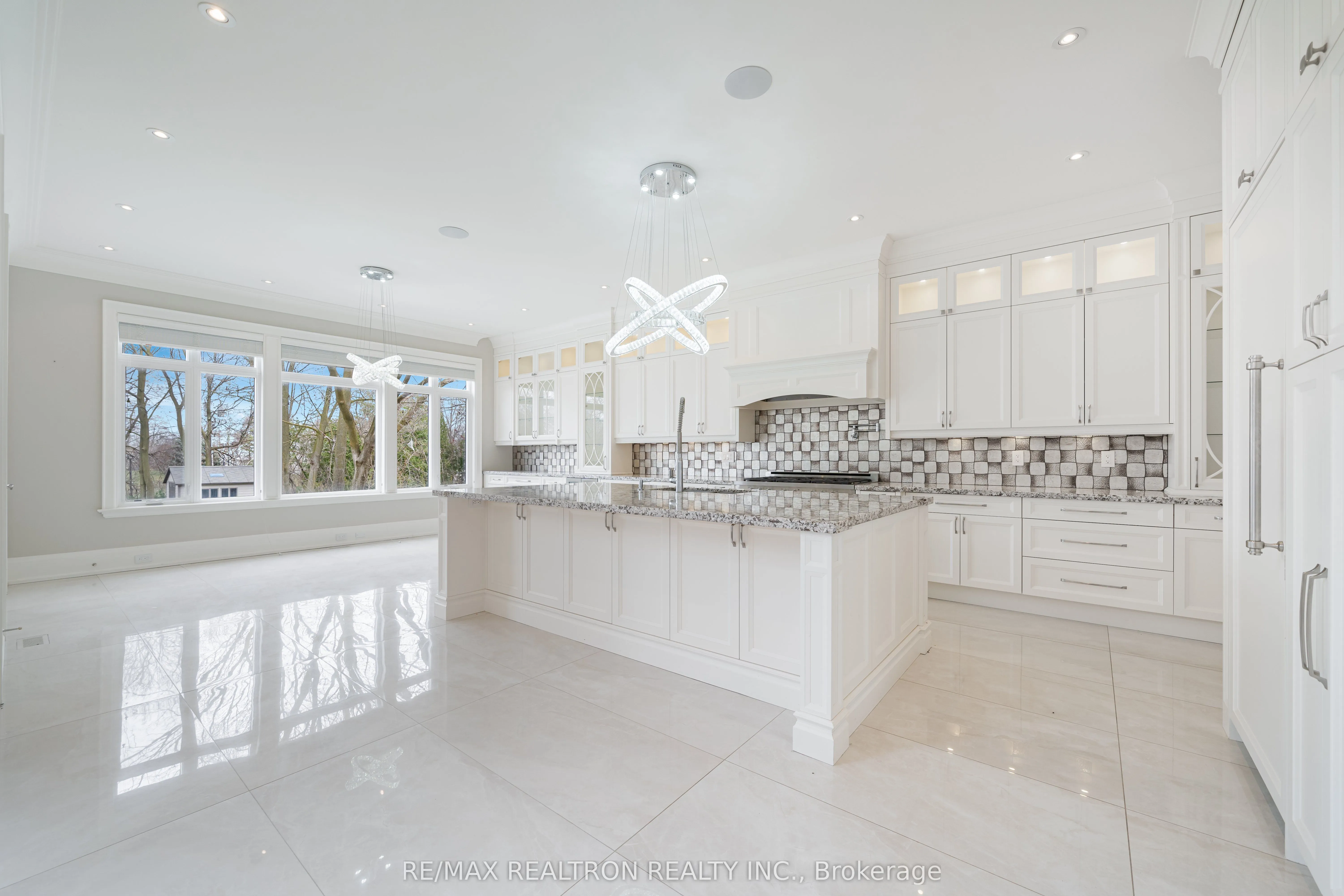 9 Thornbank Road