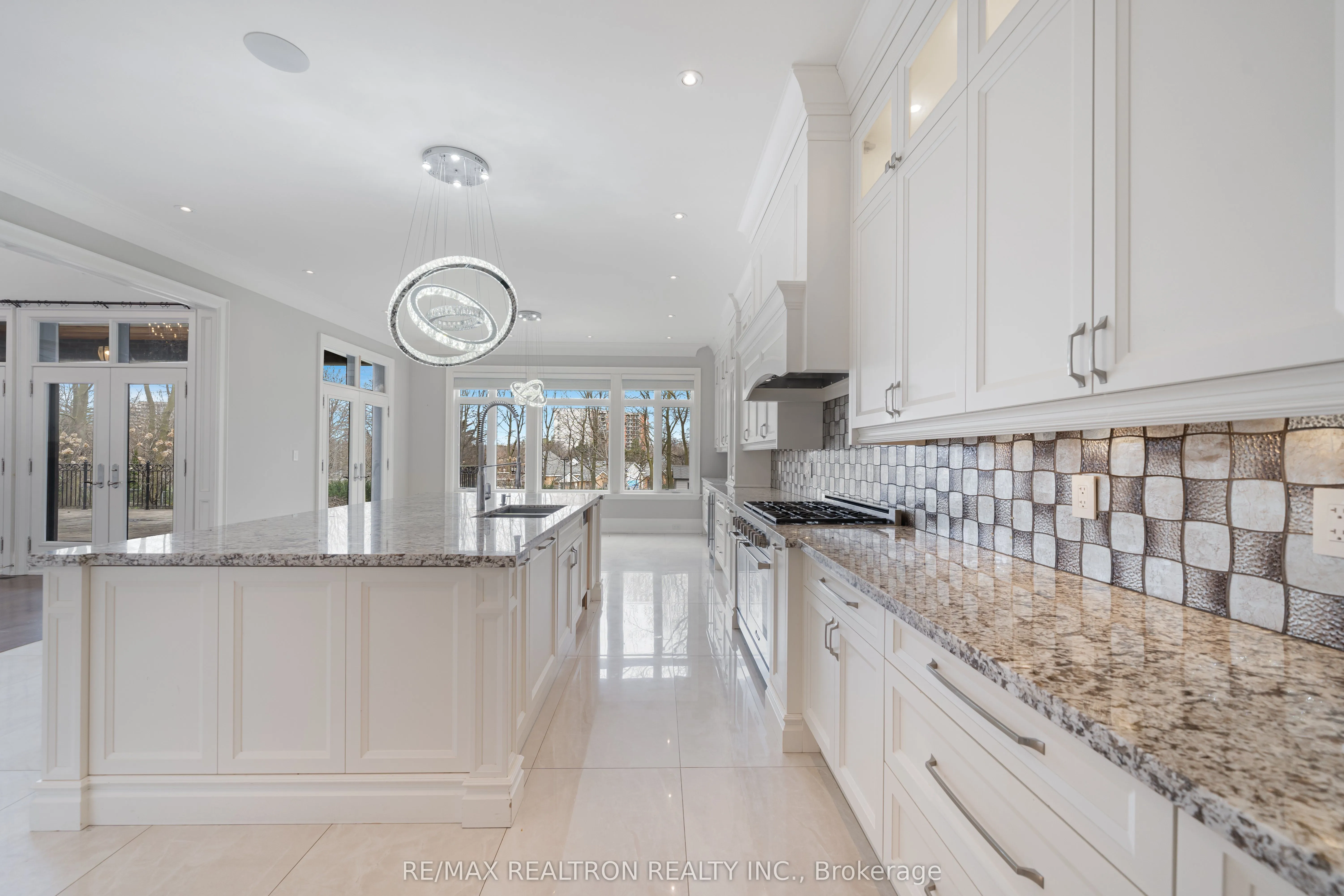 9 Thornbank Road