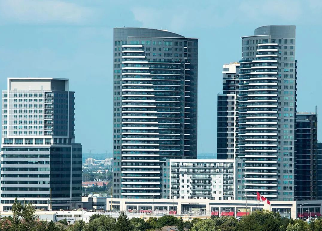 7161 Yonge Street E, #1222