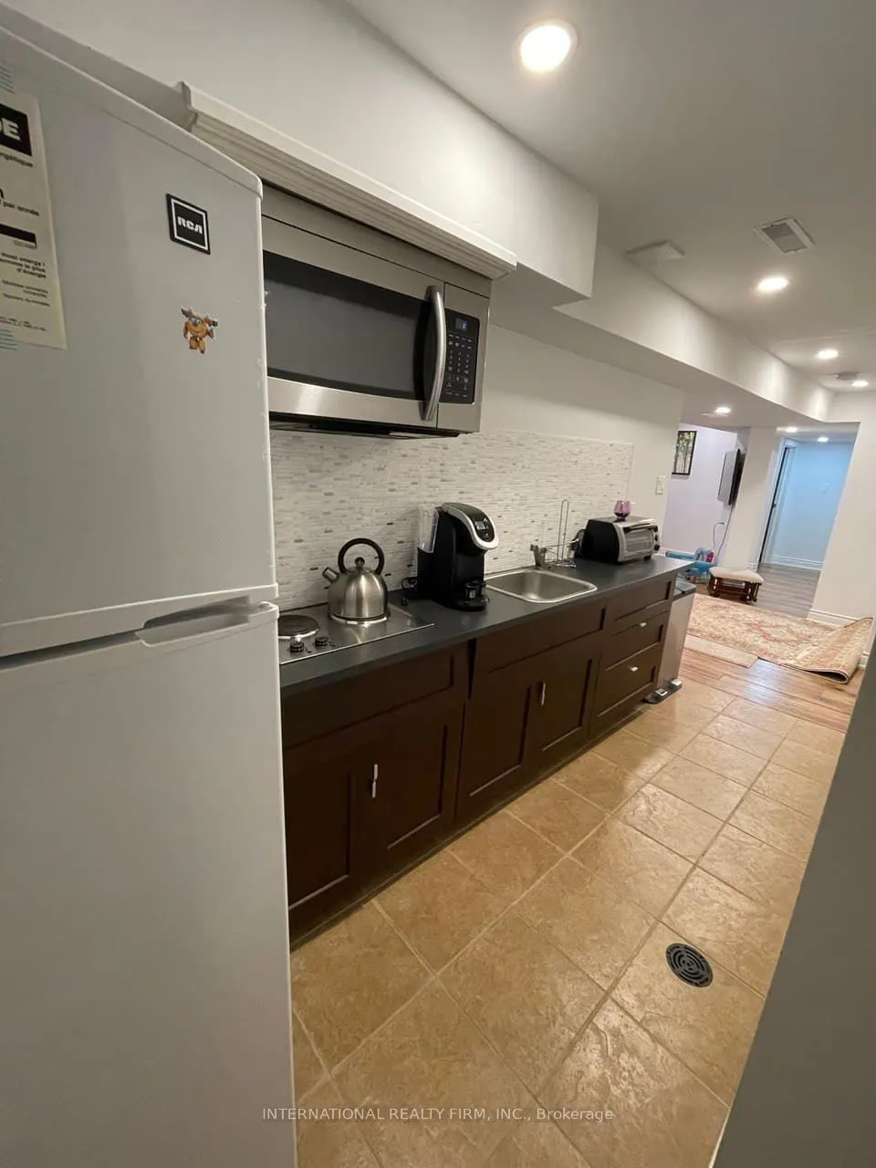 16 Constellation Crescent #Basement