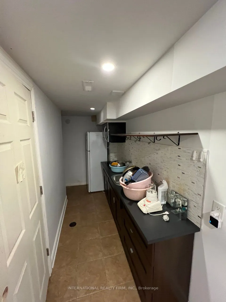 16 Constellation Crescent #Basement