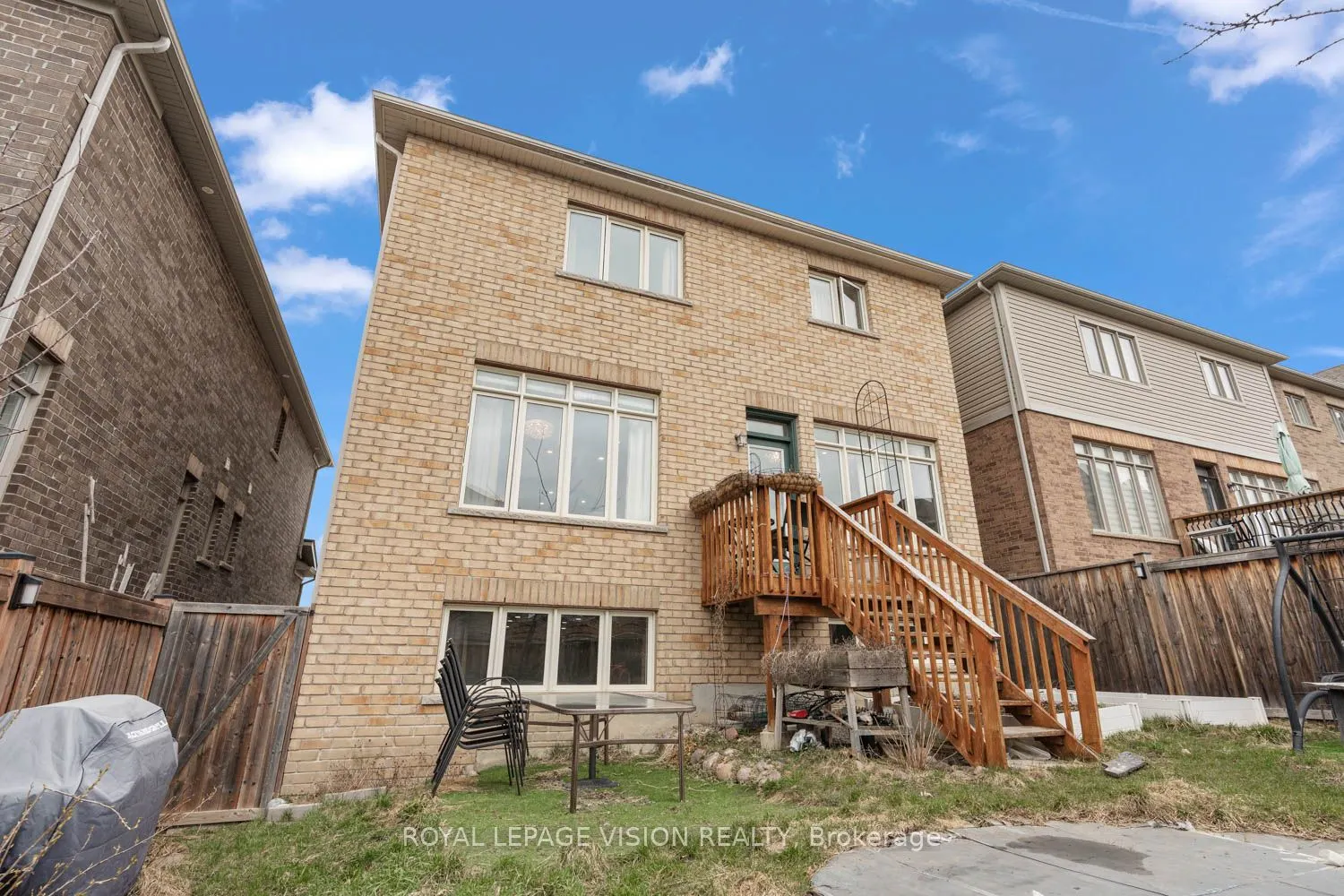 41 Treetops Boulevard