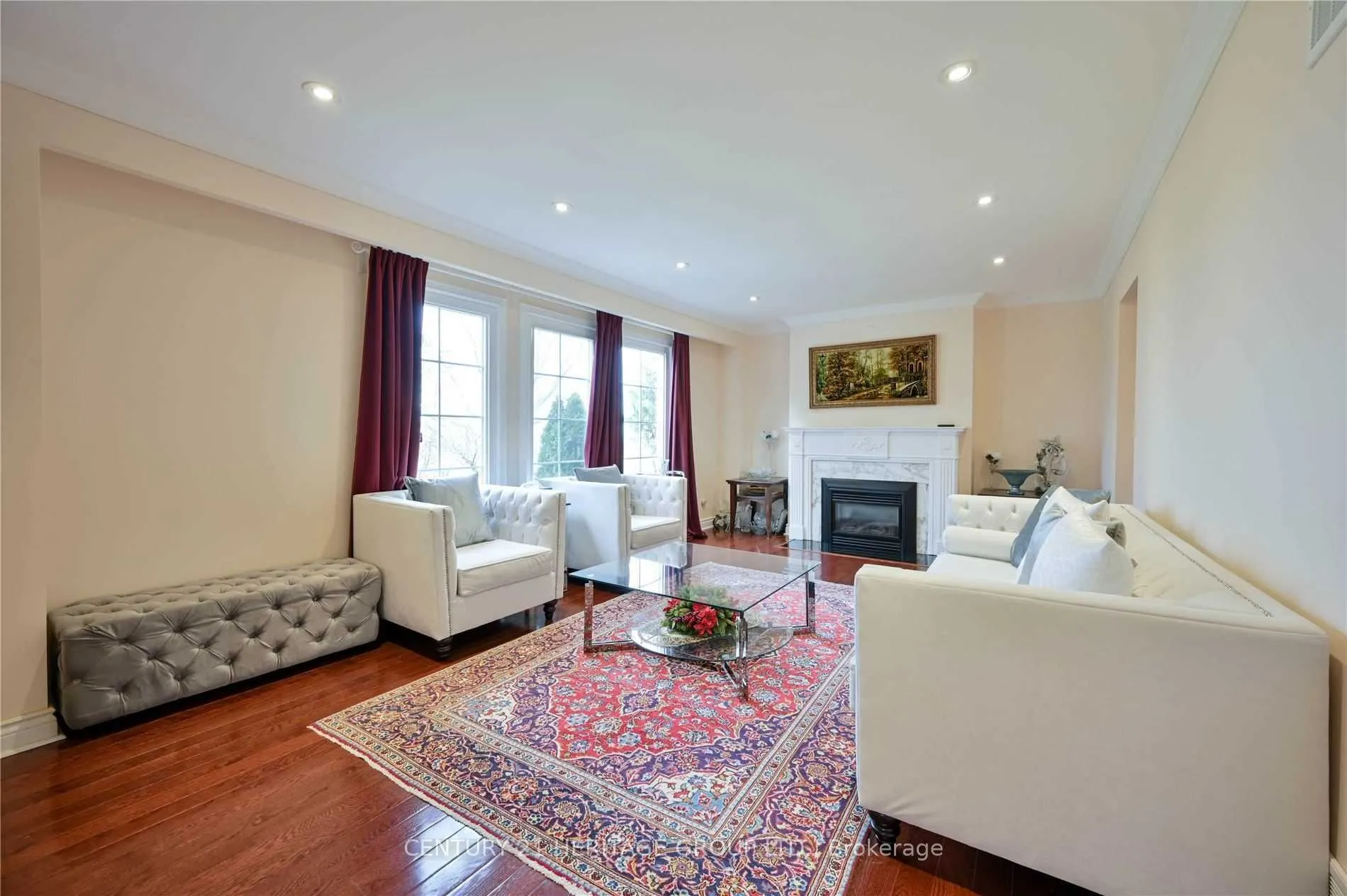 11 Hodgson Avenue