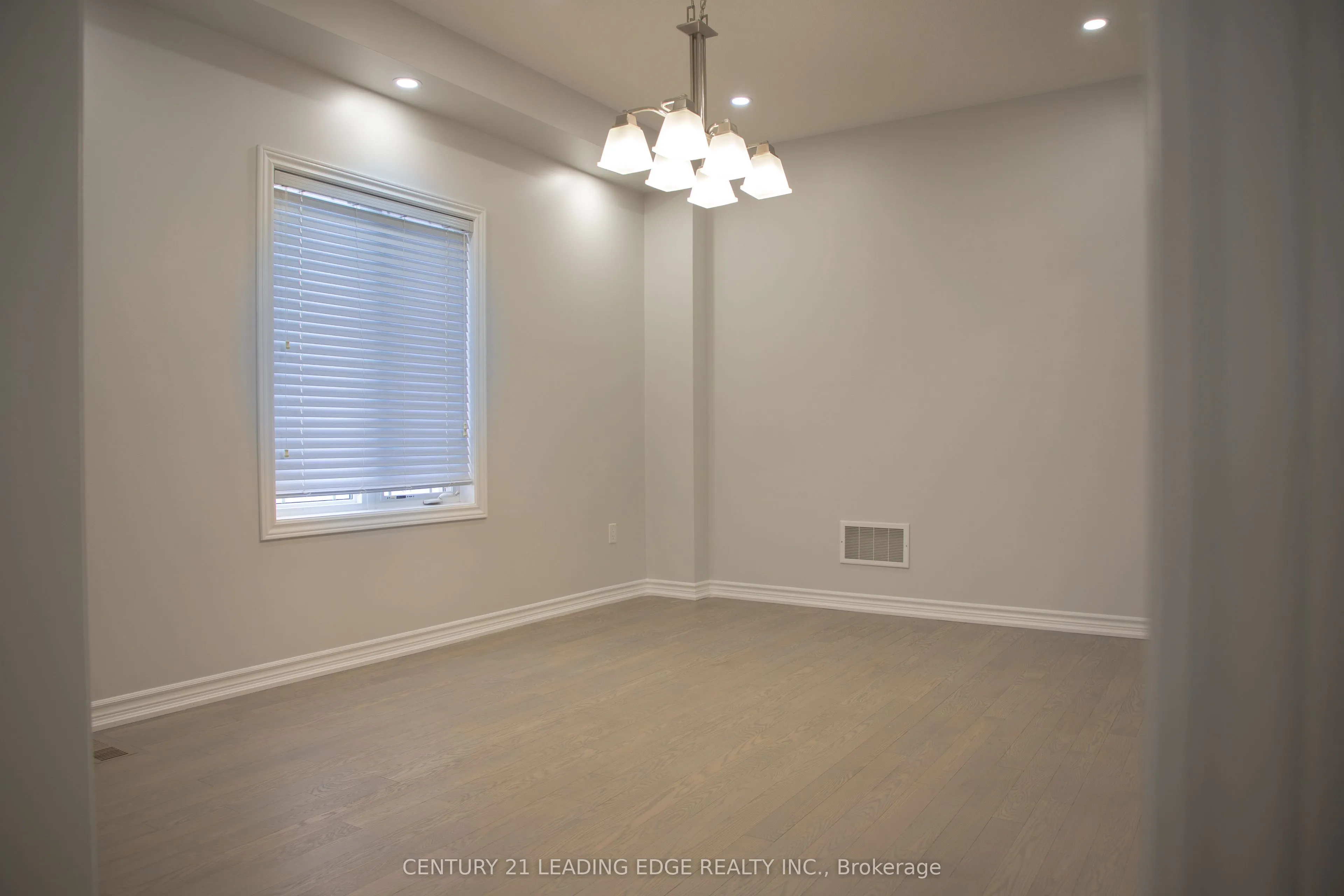 122 Mckenzie Way
