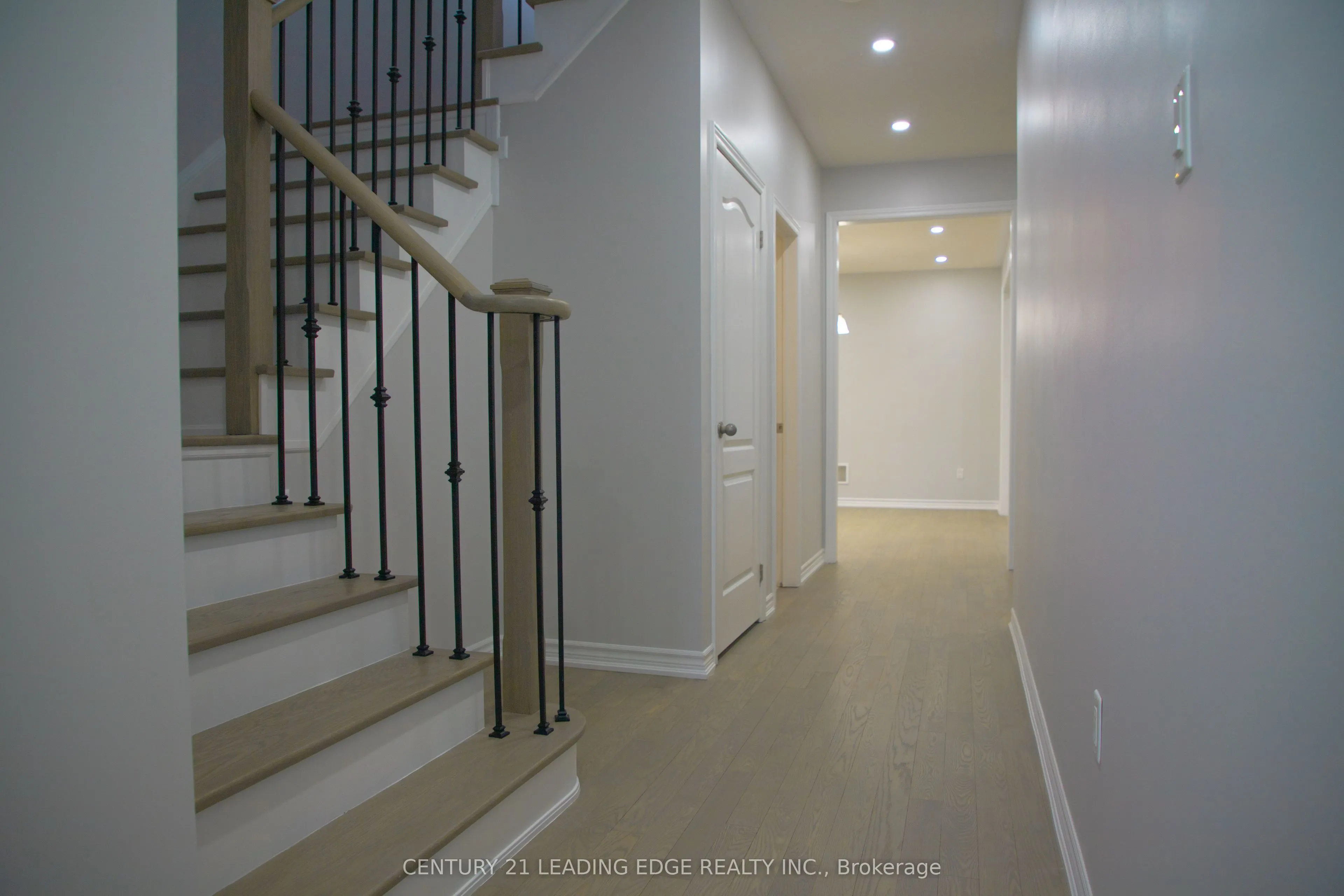 122 Mckenzie Way