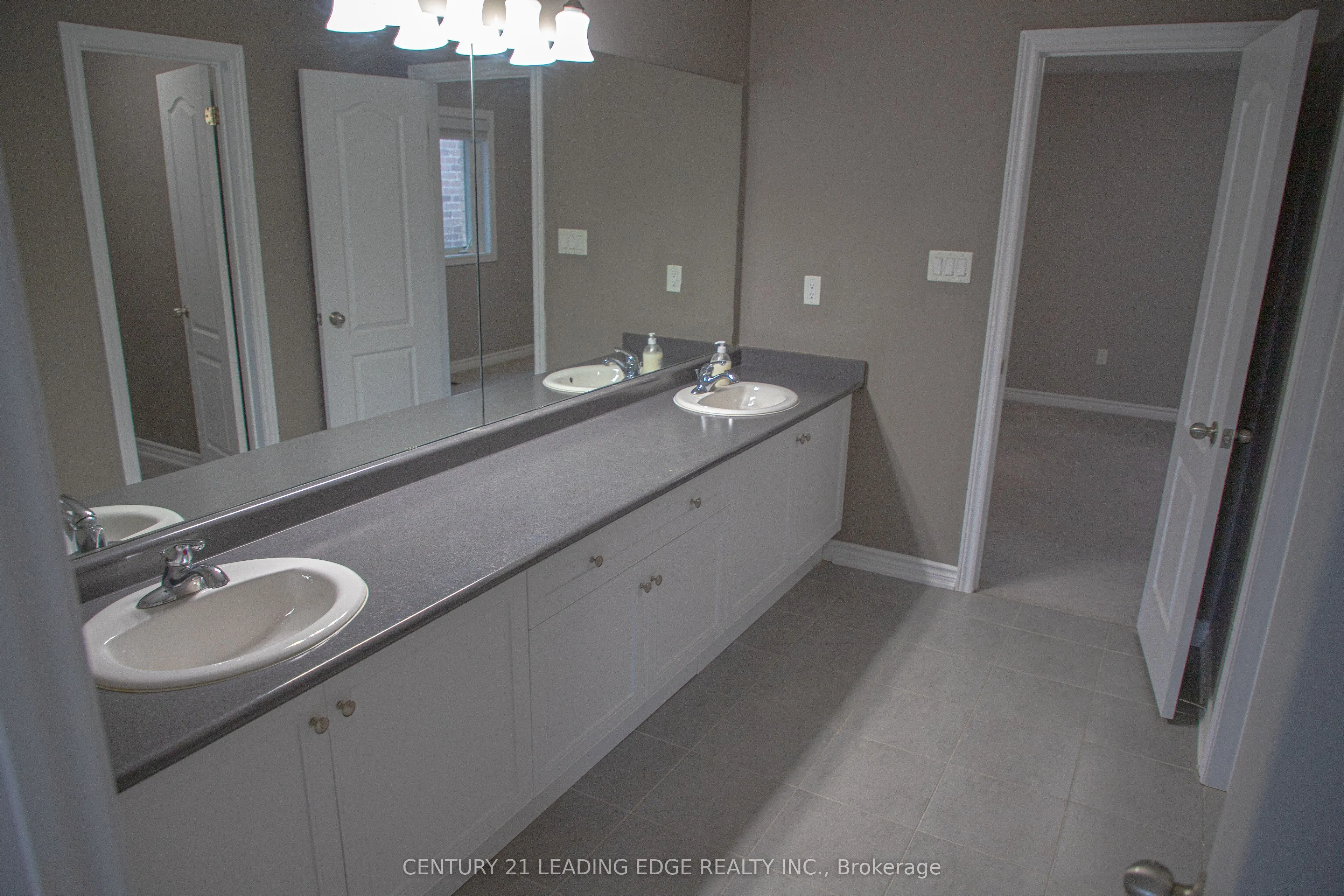 122 Mckenzie Way