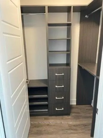 333 Sea Ray Avenue, #D330