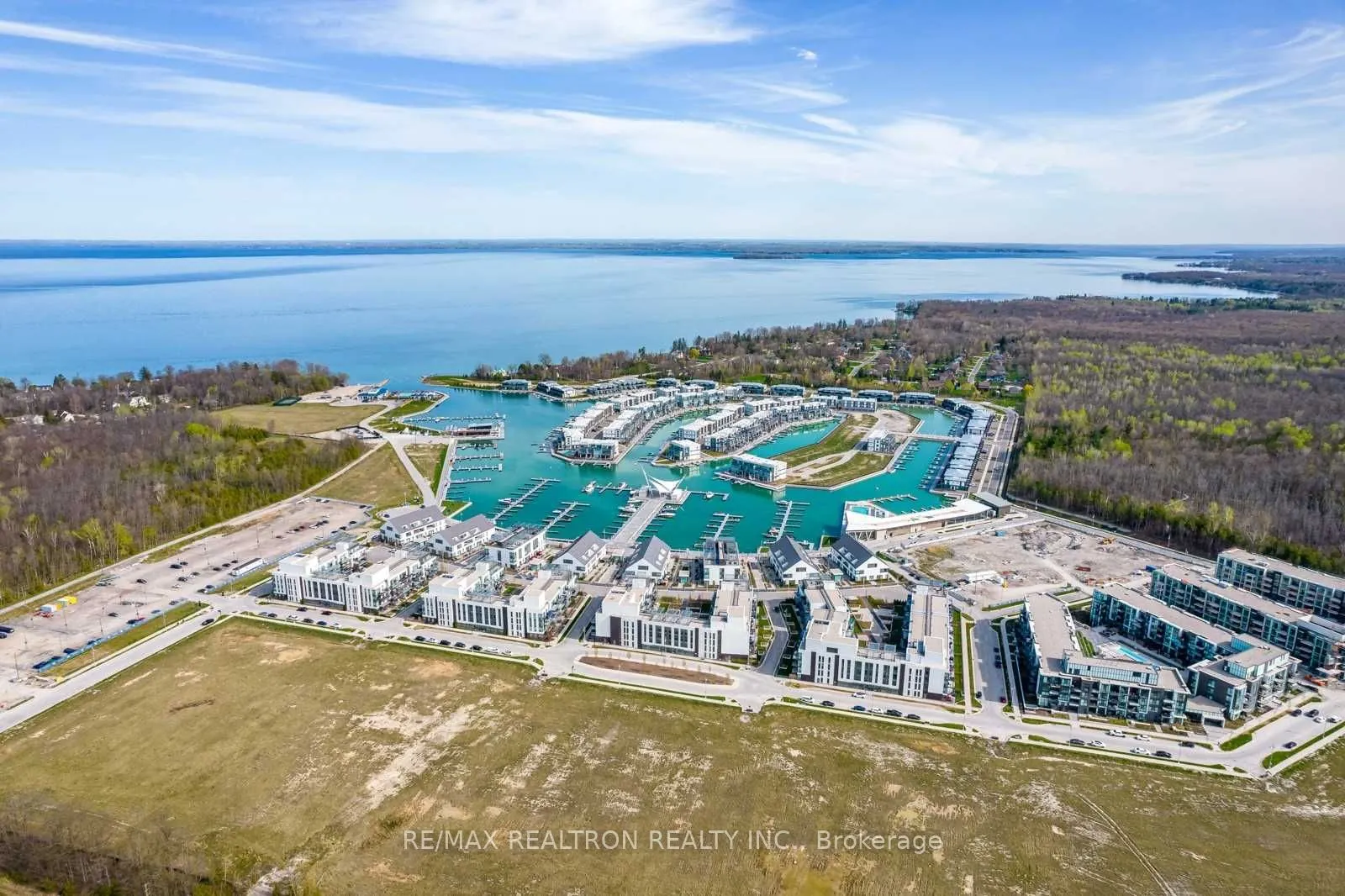 333 Sea Ray Avenue, #D330