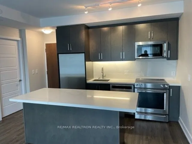 333 Sea Ray Avenue, #D330