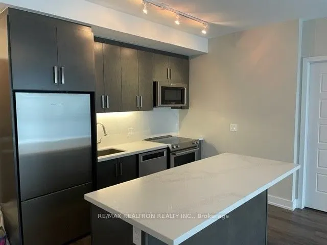 333 Sea Ray Avenue, #D330
