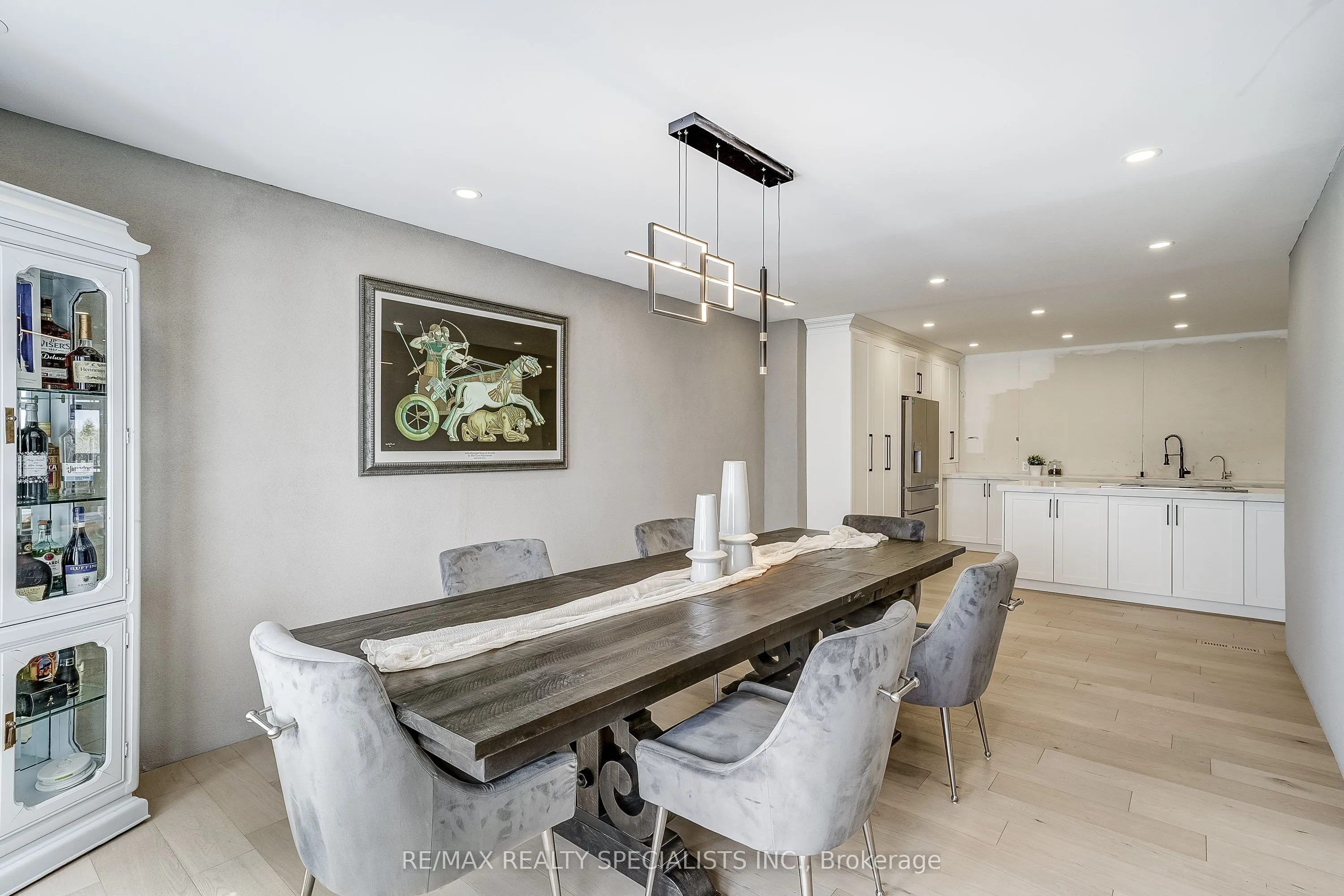 7 Golfview Boulevard