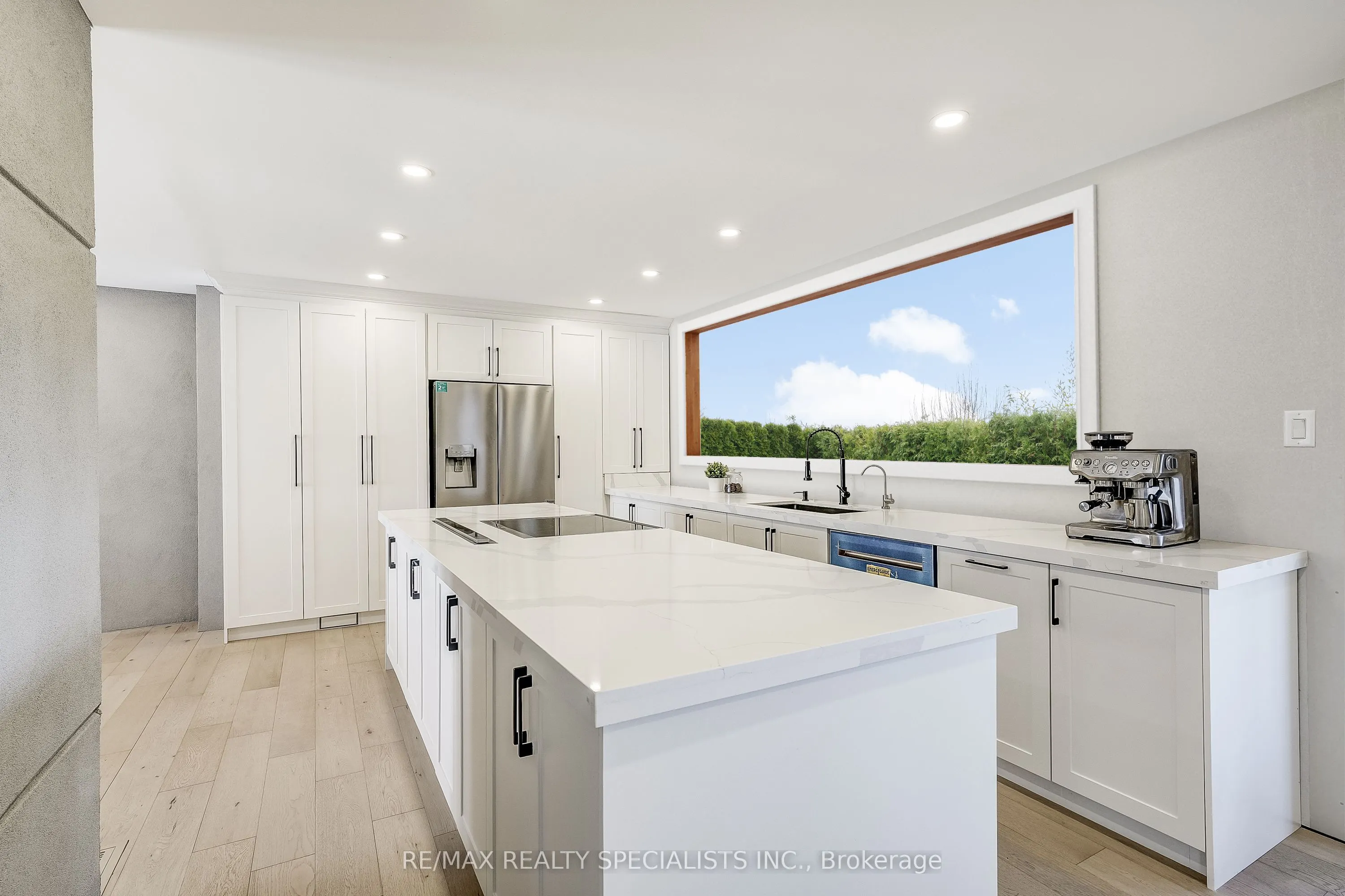 7 Golfview Boulevard