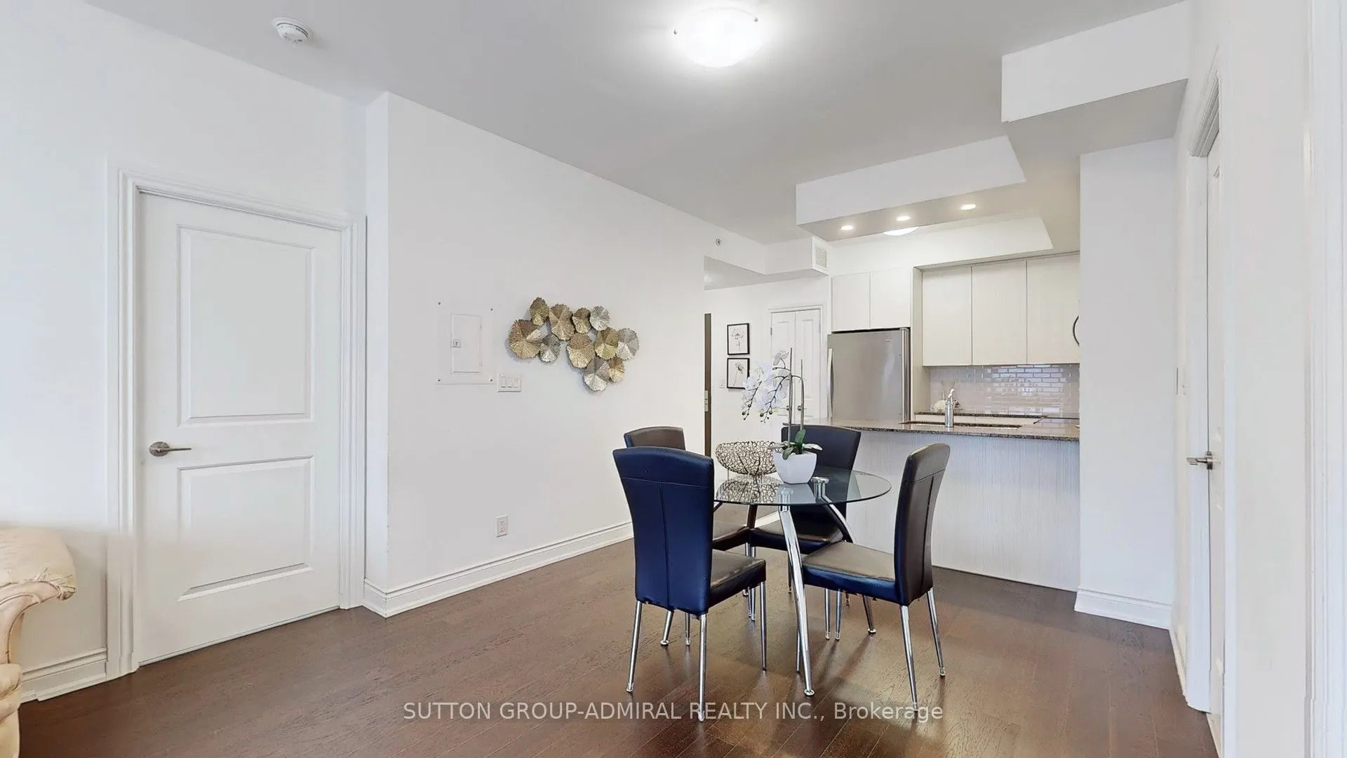 86 Woodbridge Avenue, #225