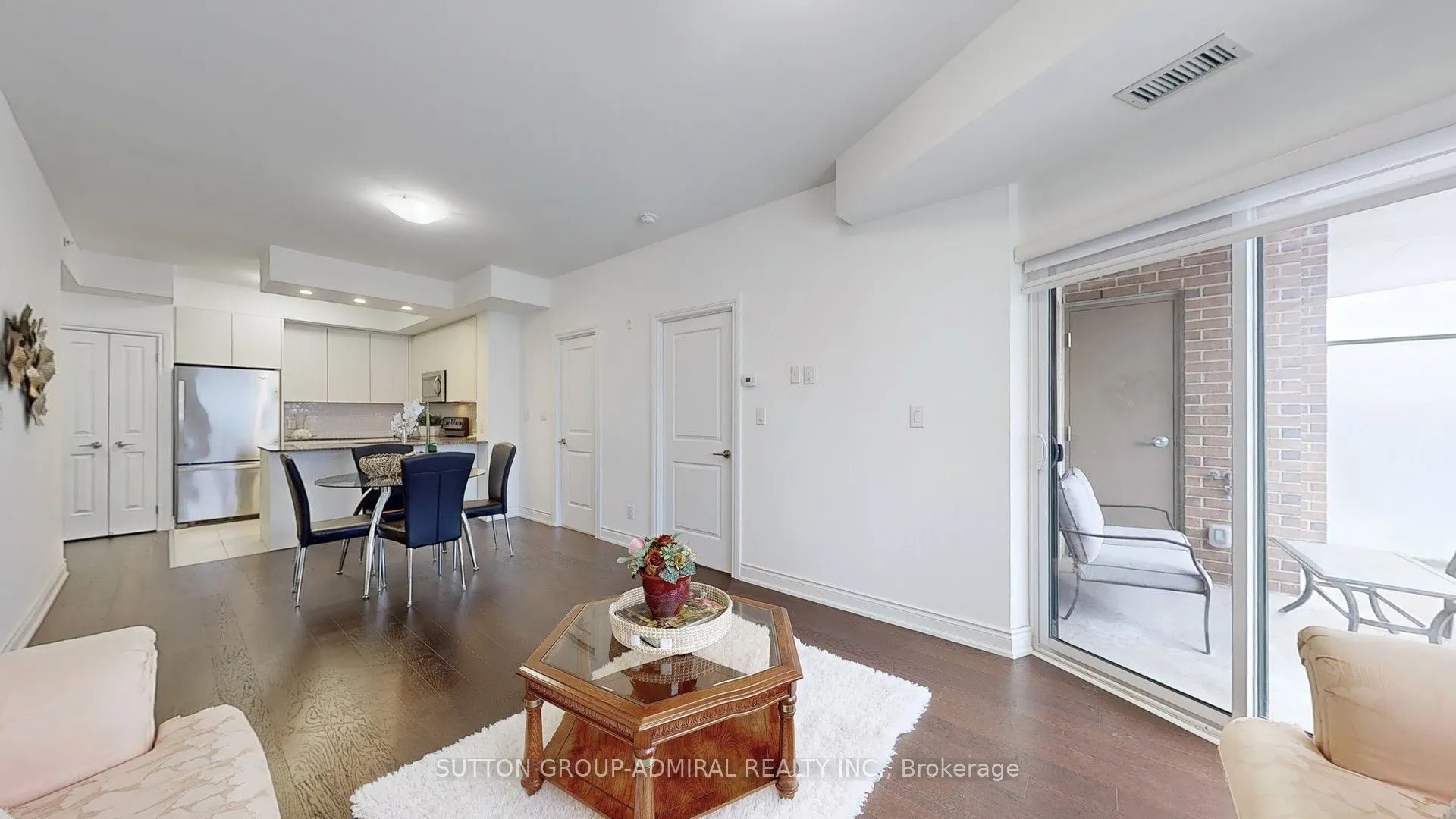86 Woodbridge Avenue, #225