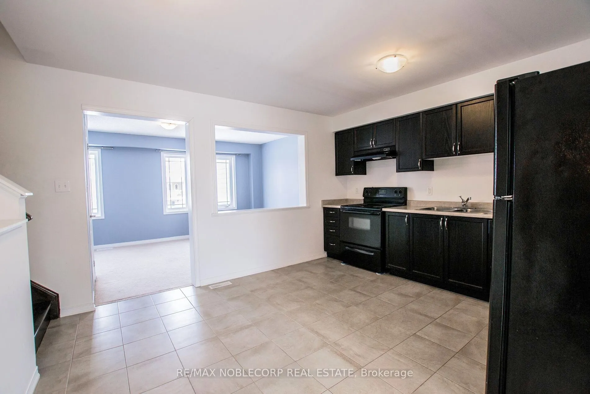 1287 Coleman Crescent