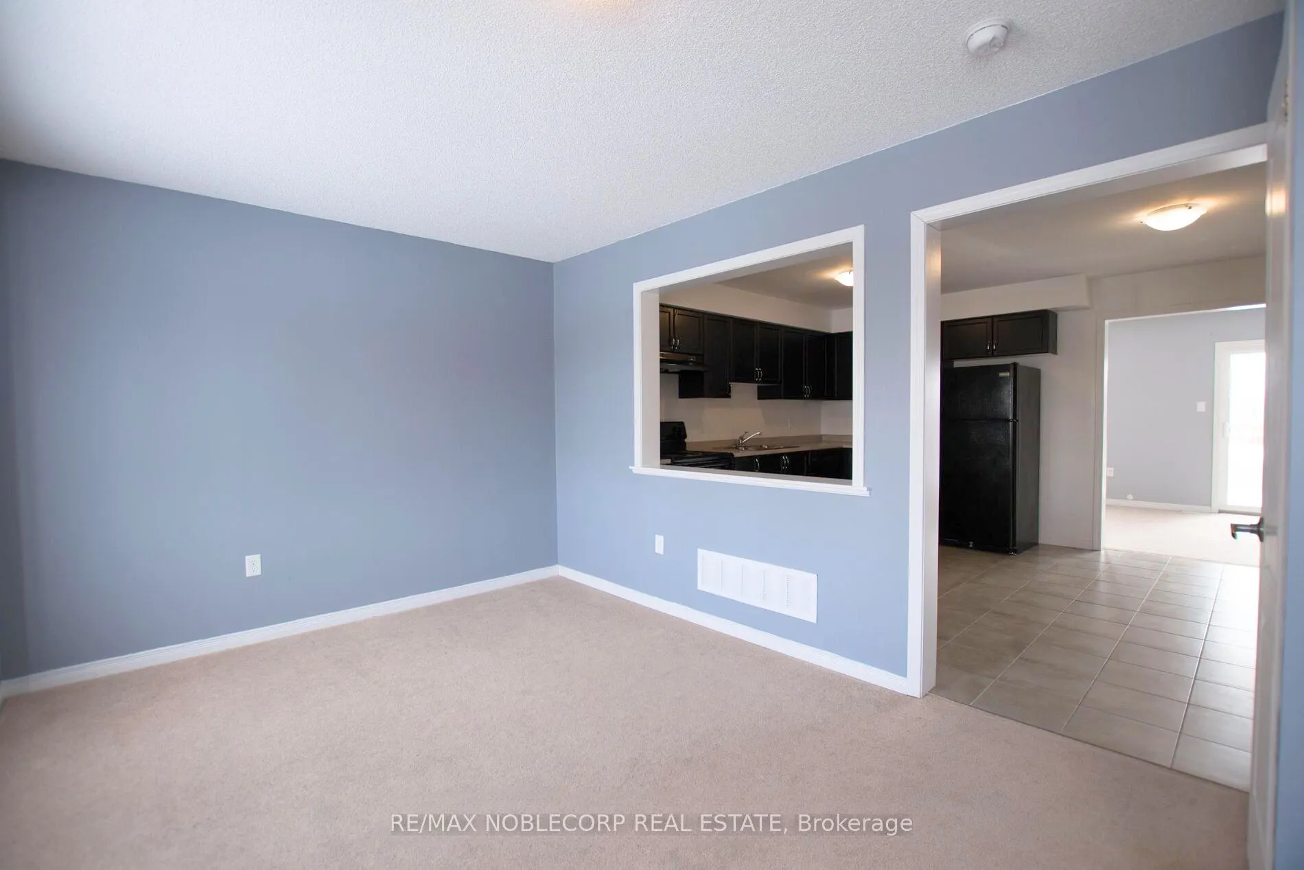 1287 Coleman Crescent