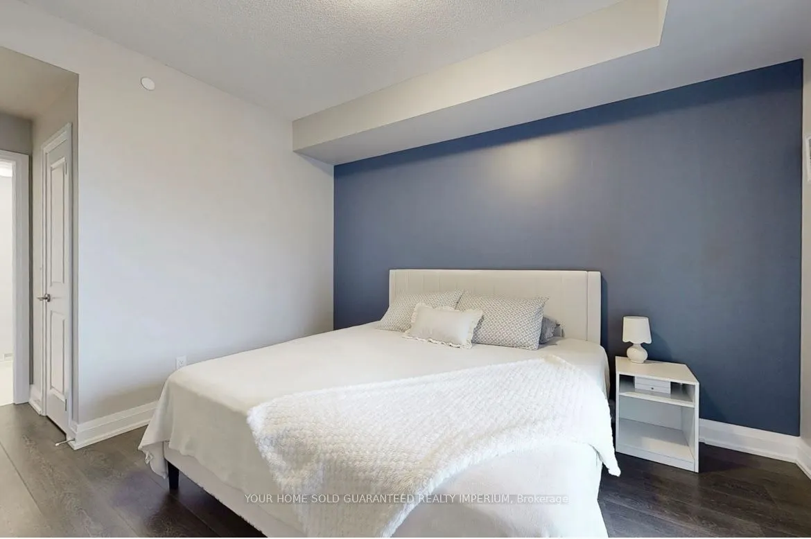 25 Baker Hill Boulevard #610