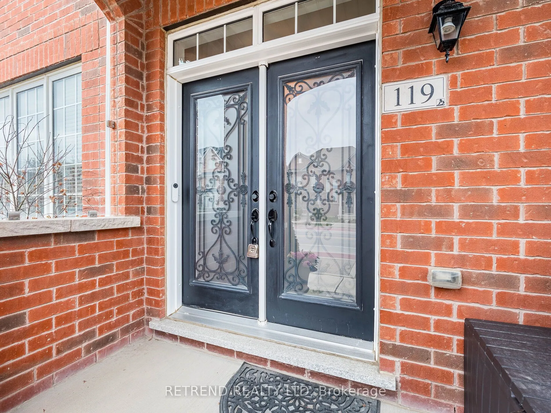 119 Barons Street