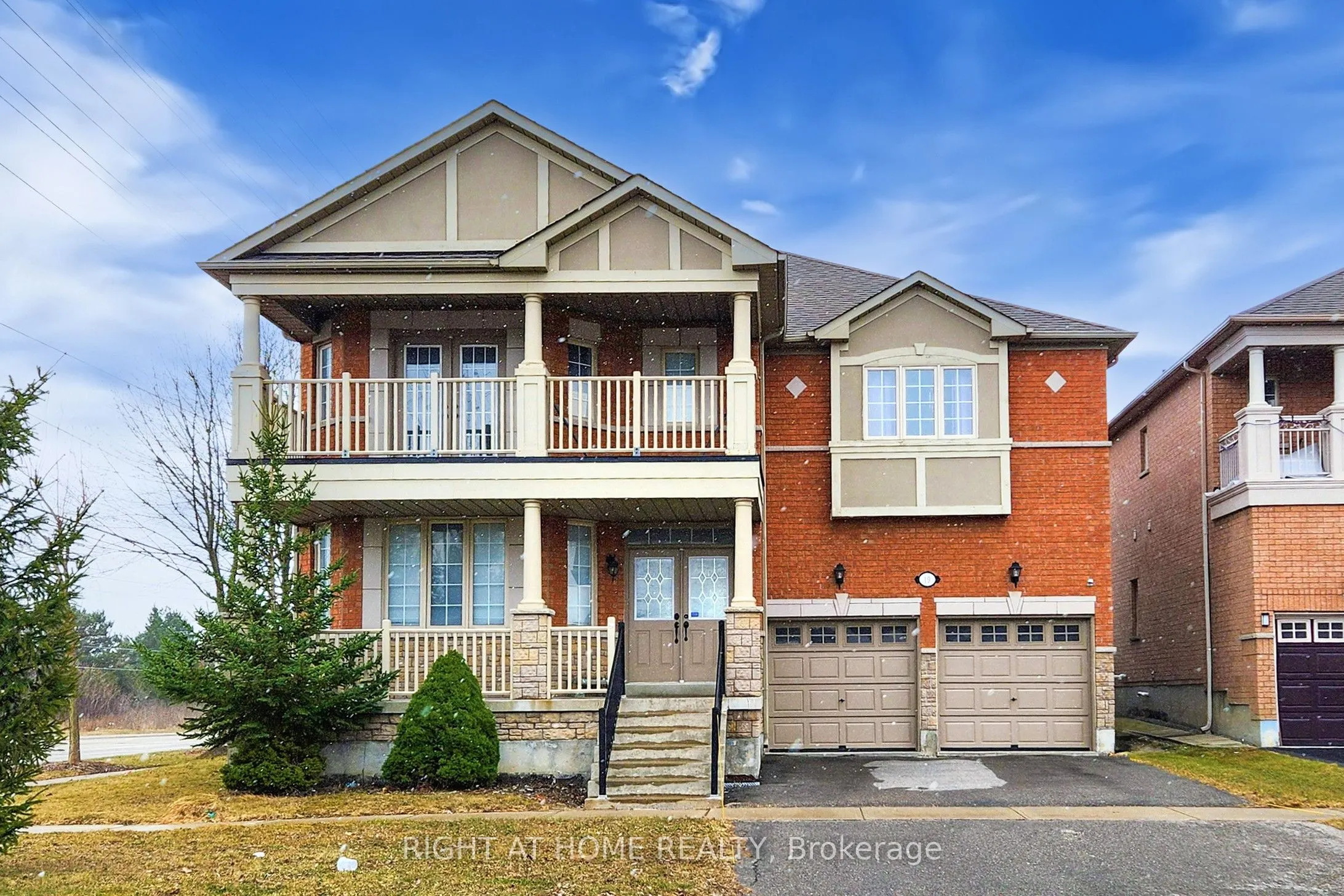 19 Robert Grundy Road