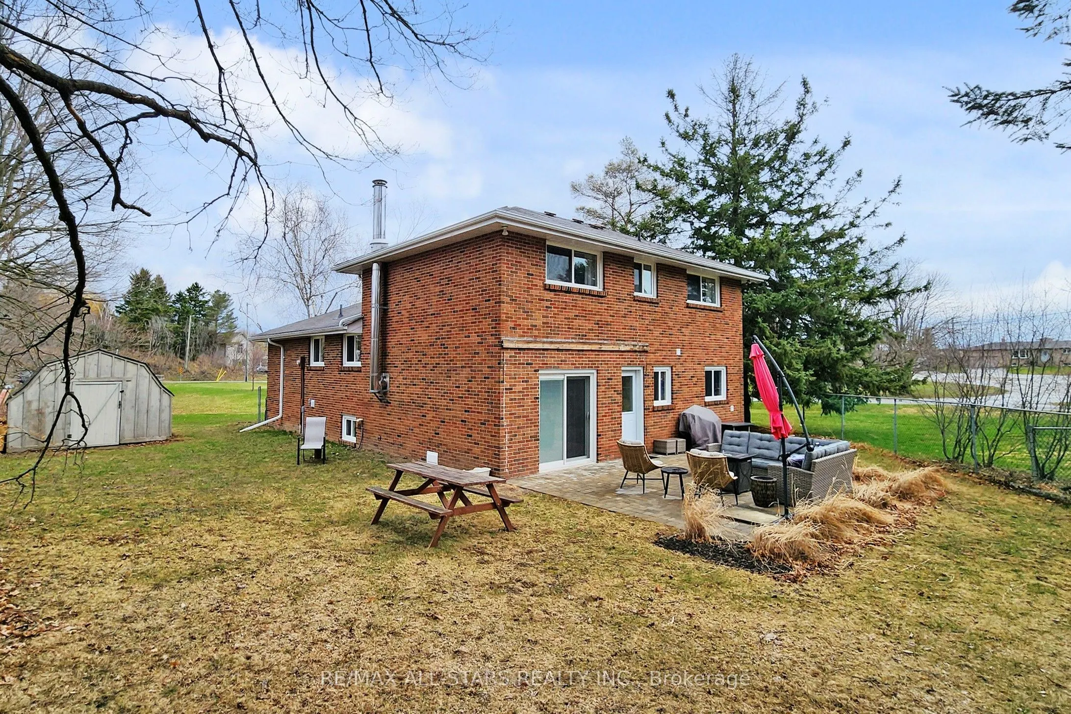 4 Kirton Court