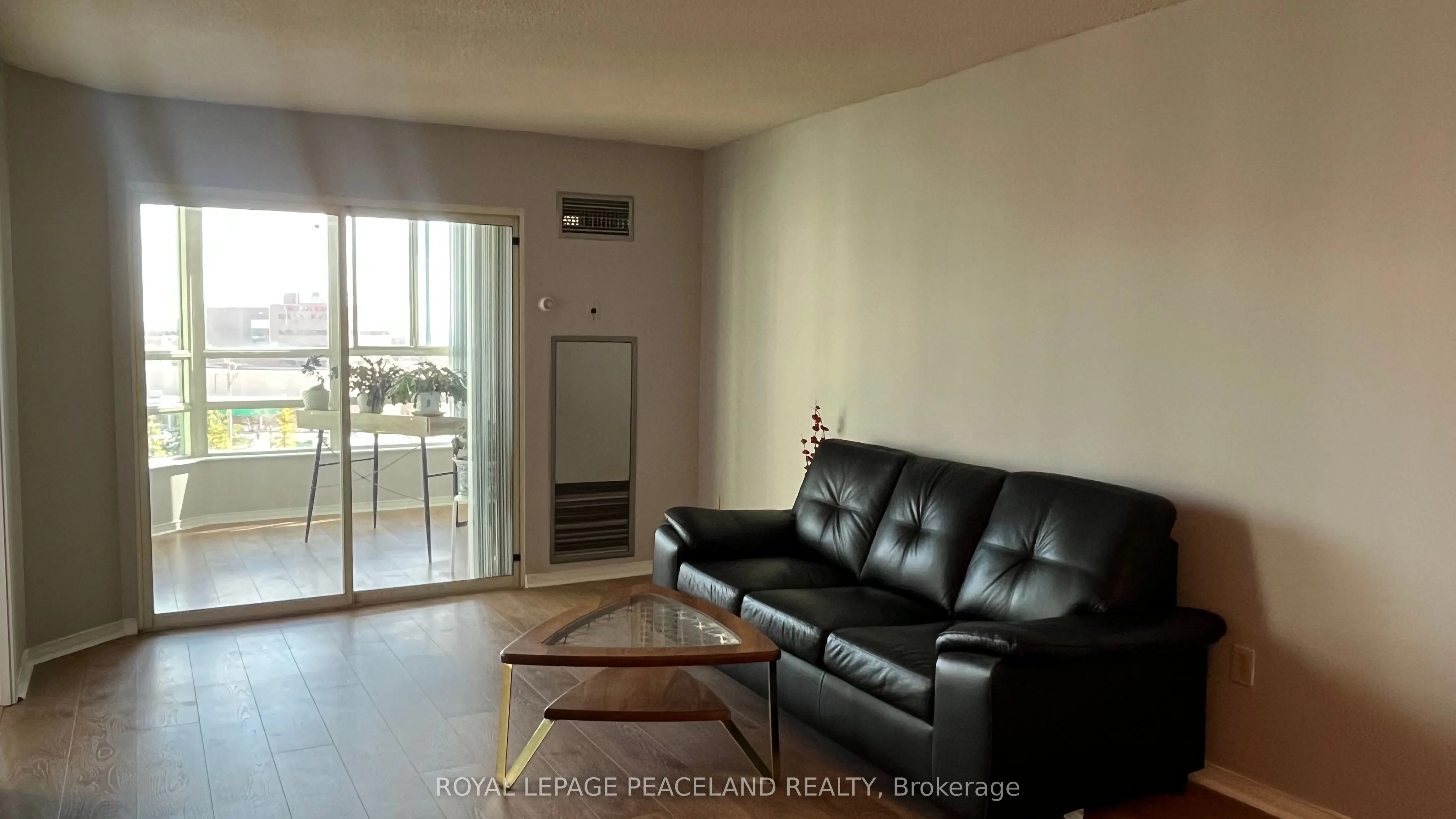 7805 Bayview Avenue #618
