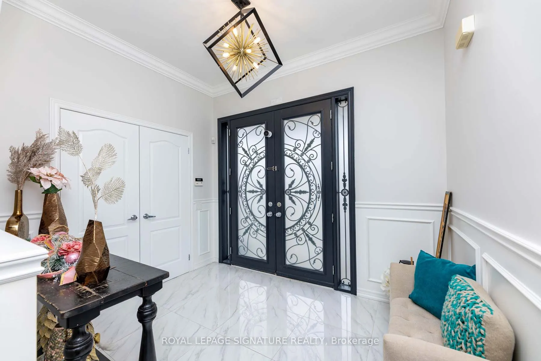 18 Lady Valentina Avenue