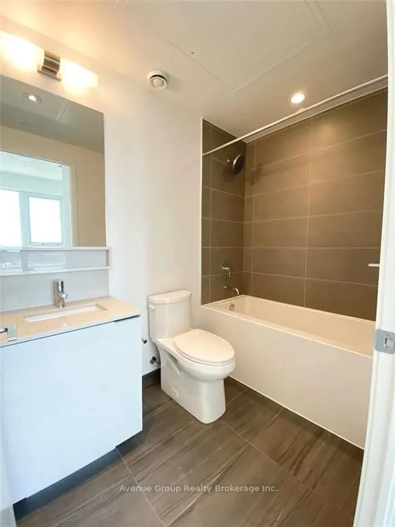 898 PORTAGE Parkway #2106