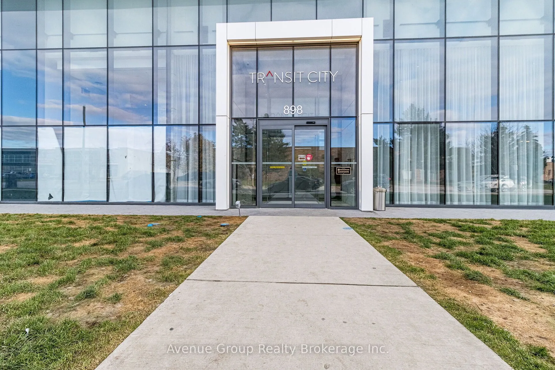 898 PORTAGE Parkway #2106