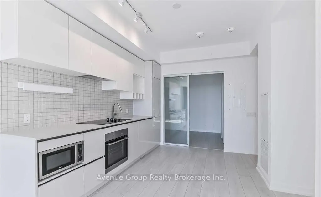 898 PORTAGE Parkway #2106