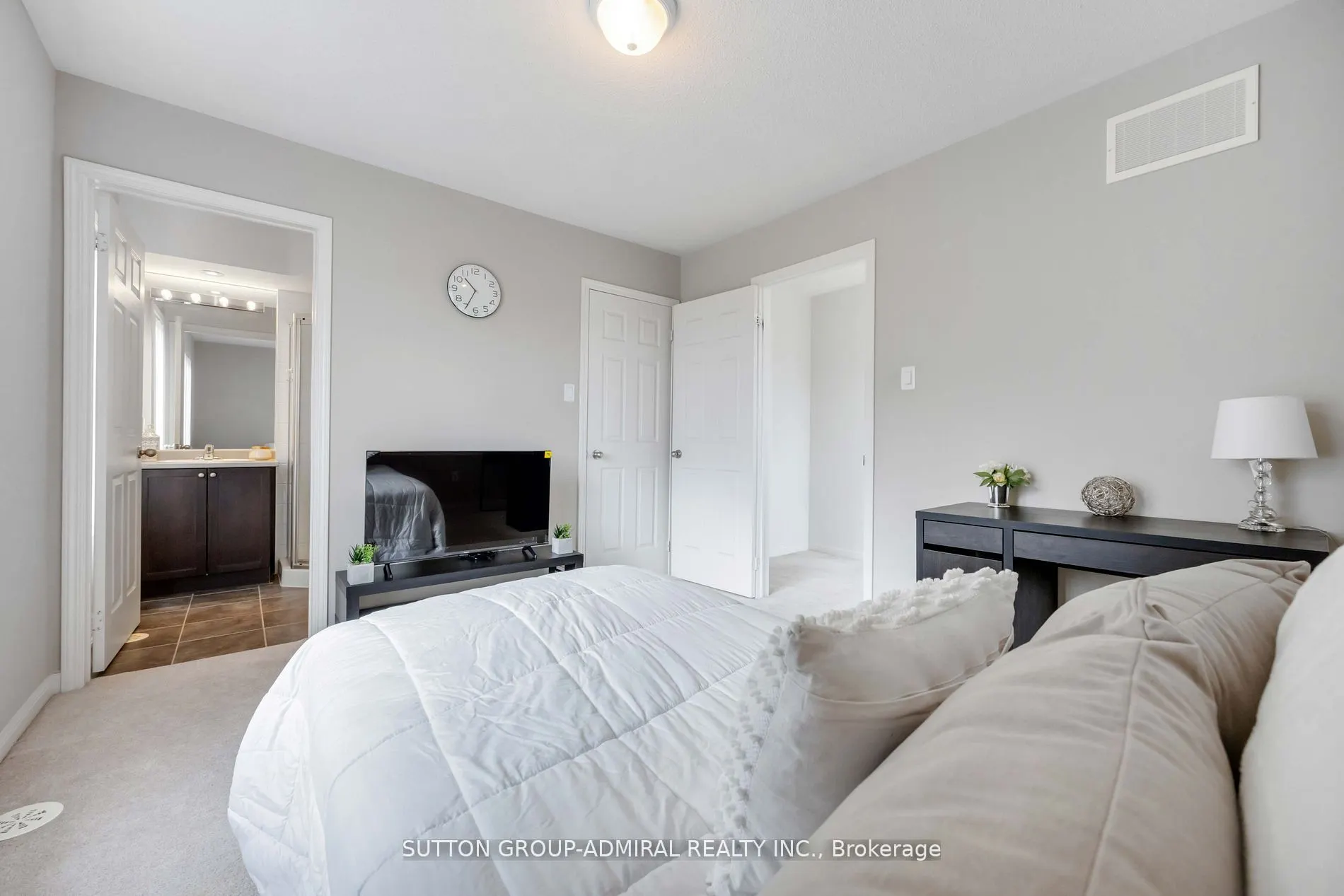 60 Harry Penrose Avenue, #29