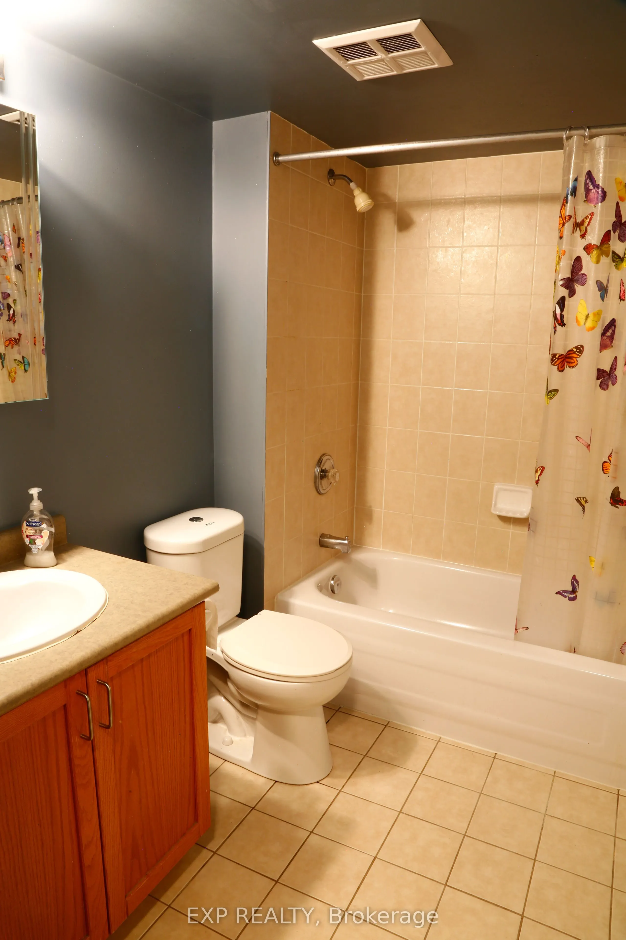 51 Baffin Court, #306
