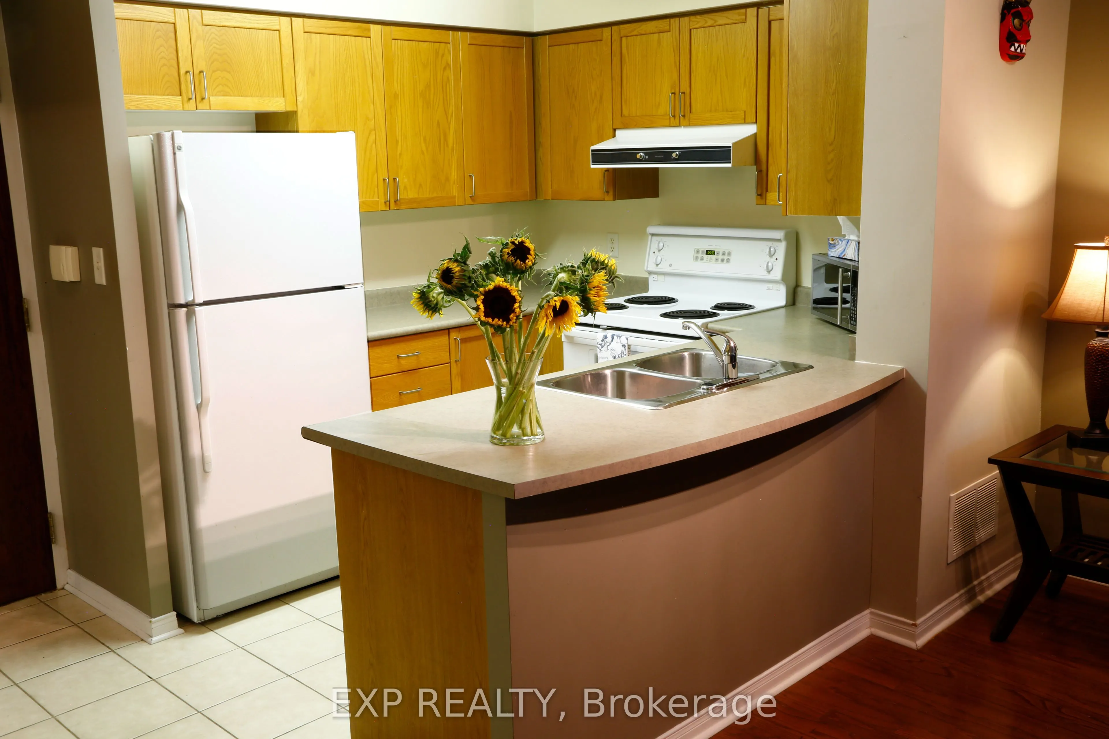 51 Baffin Court, #306
